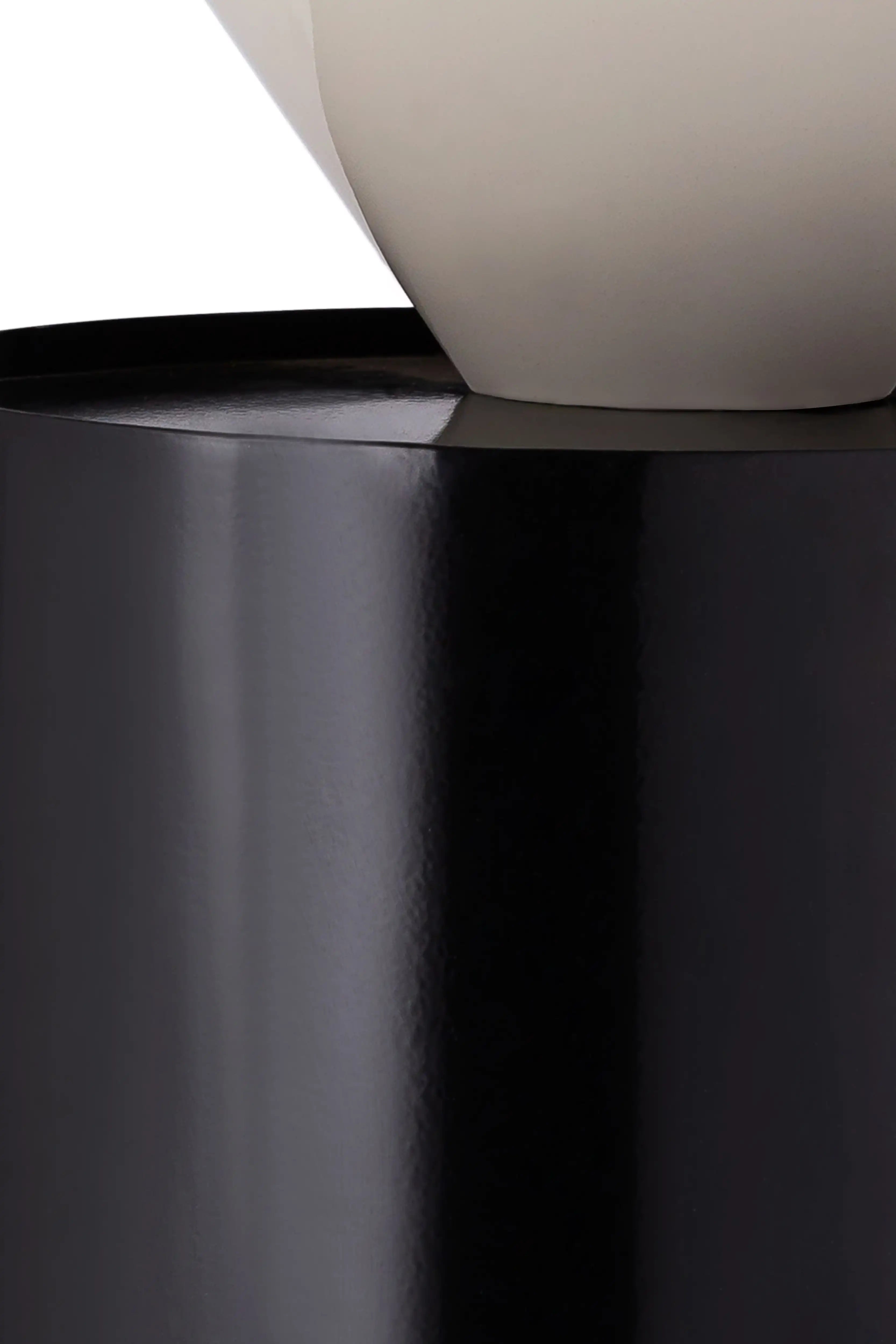 Damon - End Table