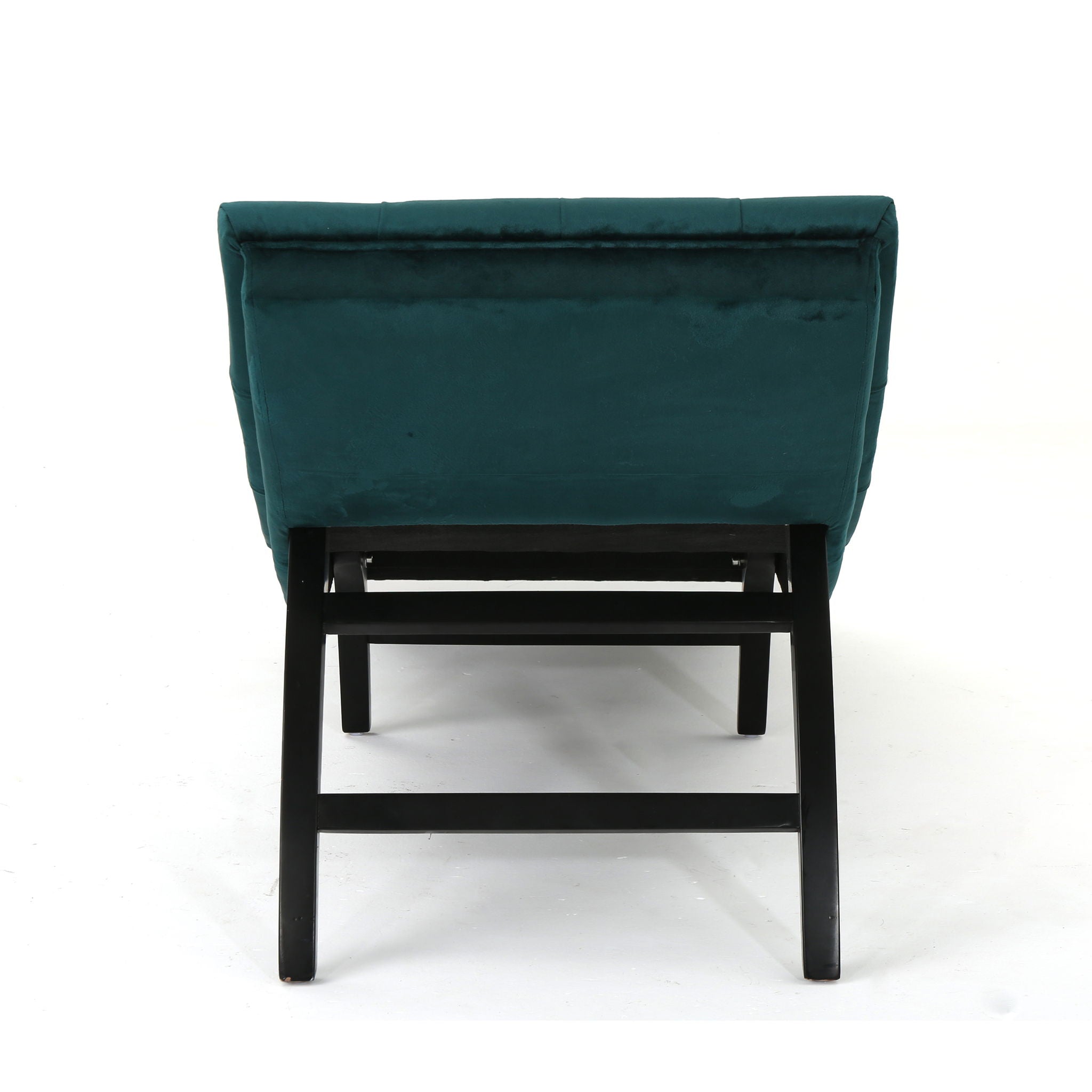 Elegant Tufted Chaise Lounge With Curved Design