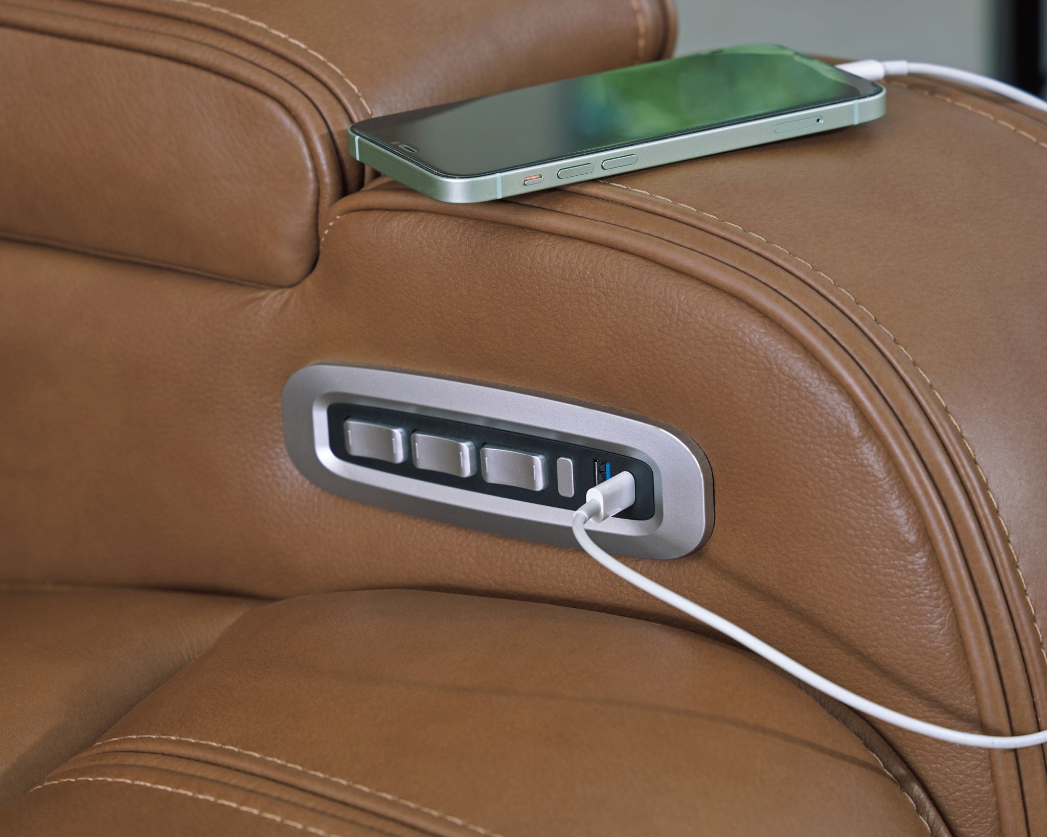 Knightington - Power Reclining Loveseat With Audio Seating - Best Buy Furniture