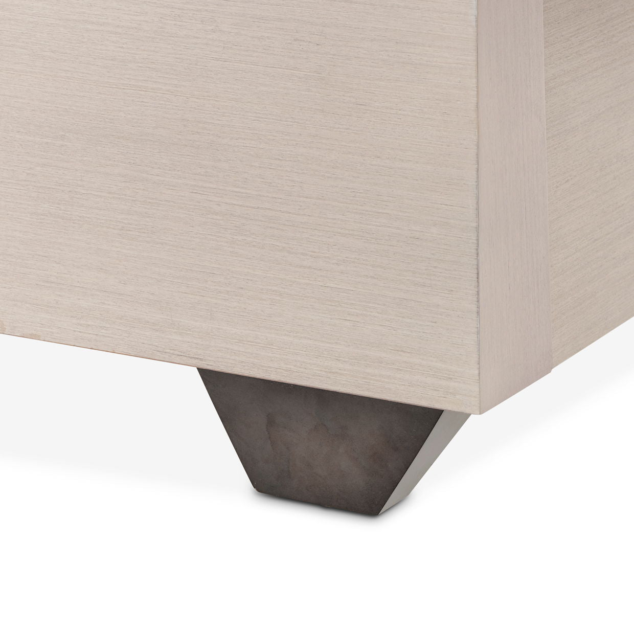 Fantosini - King Tufted Panel Bed - Silver Mist
