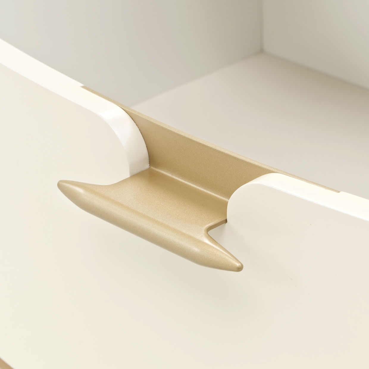 La Terrazza - Large Nightstand - Creamy Pearl