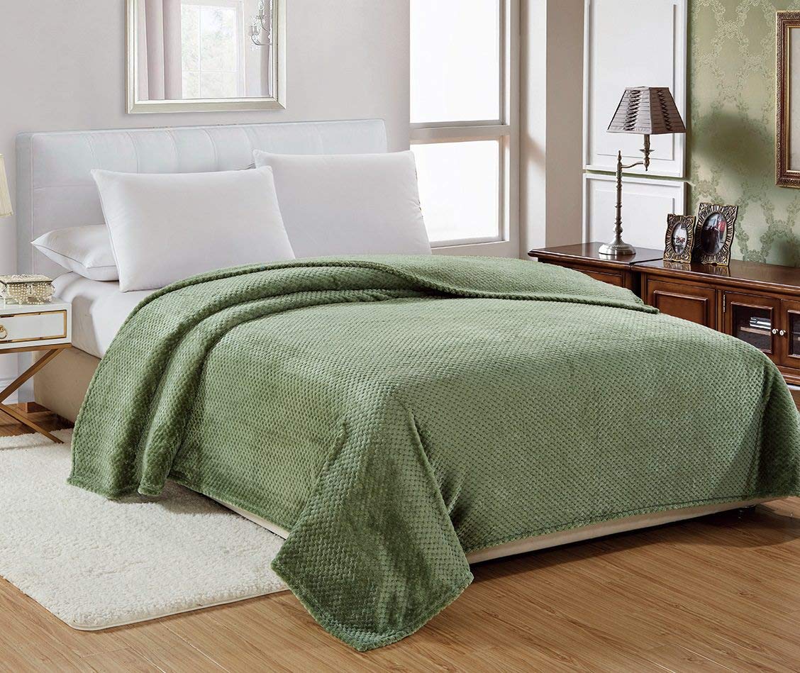 Decor&More Home Essentials Popcorn Textured Microplush Blanket - Best Buy Furniture