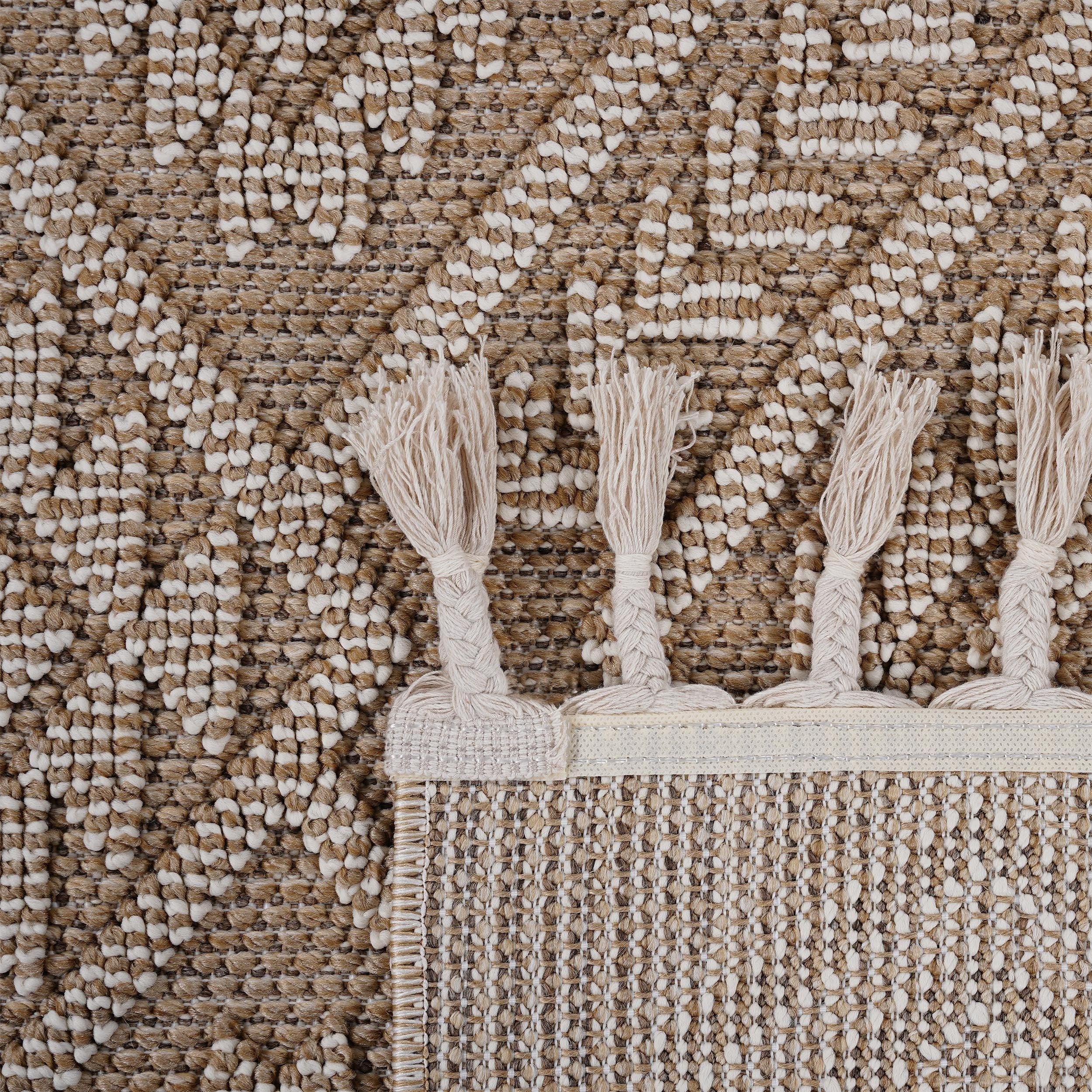 NAAR Guros Collection Traditional Indoor/Outdoor Area Rug