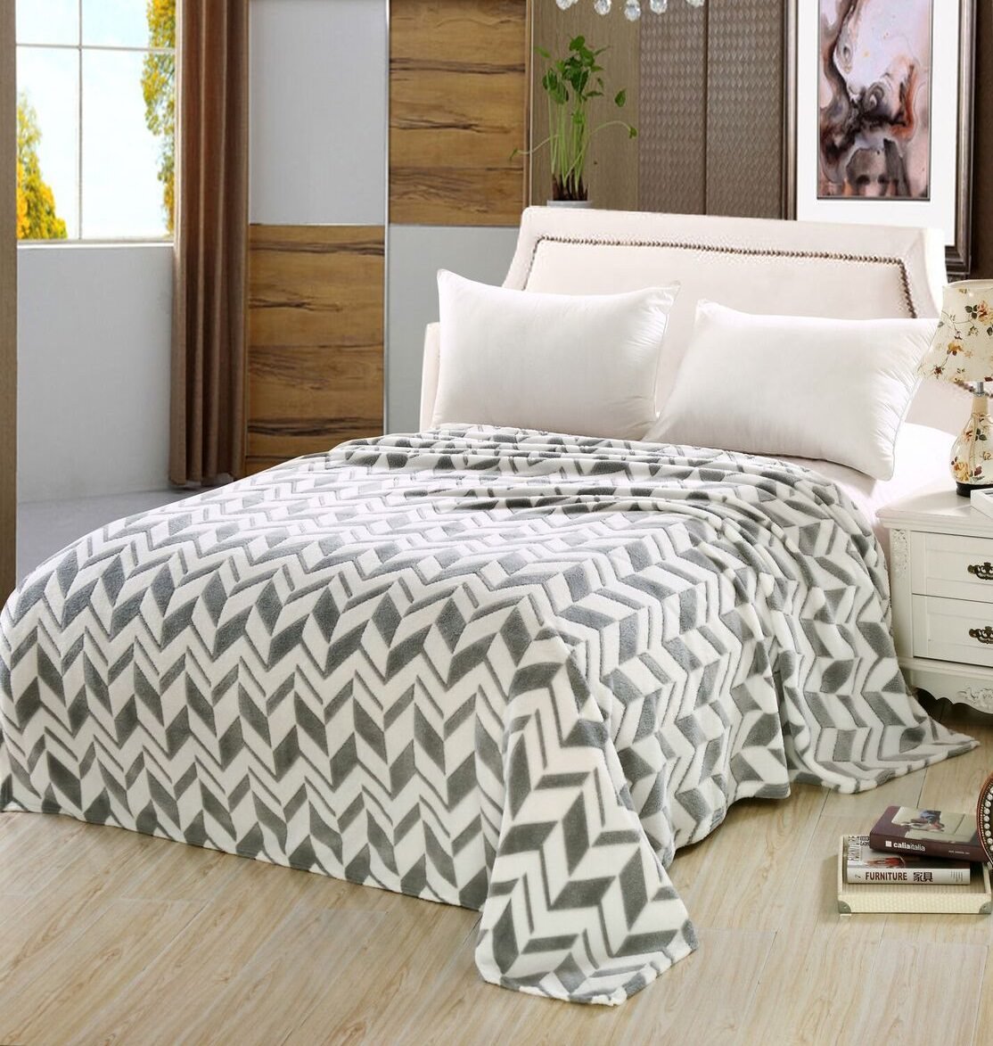 Decor&More Ultra Lush Microplush Chevron Shock Wave Microplush Blanket - Best Buy Furniture