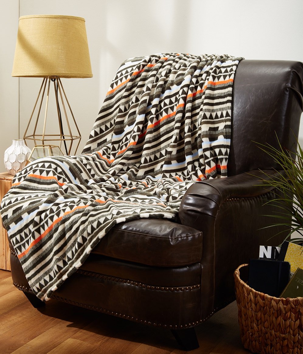 Faith, Hope, Love Home Decor Ultra Lush Throw Camessa Blanket - Best Buy Furniture