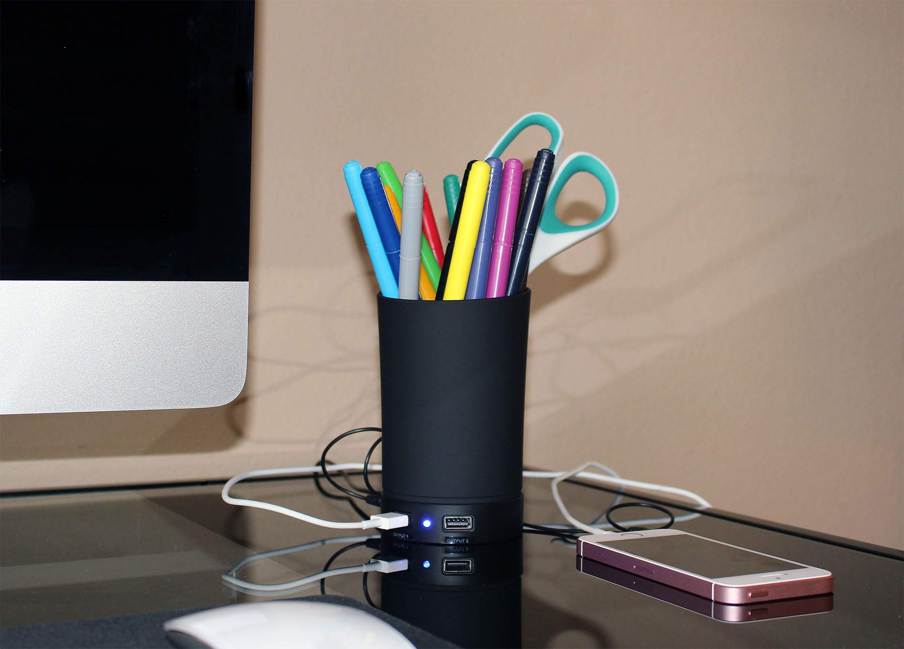 OfficeWorks All in One Pencil Cup Speaker with Dual Port USB Hub - Best Buy Furniture