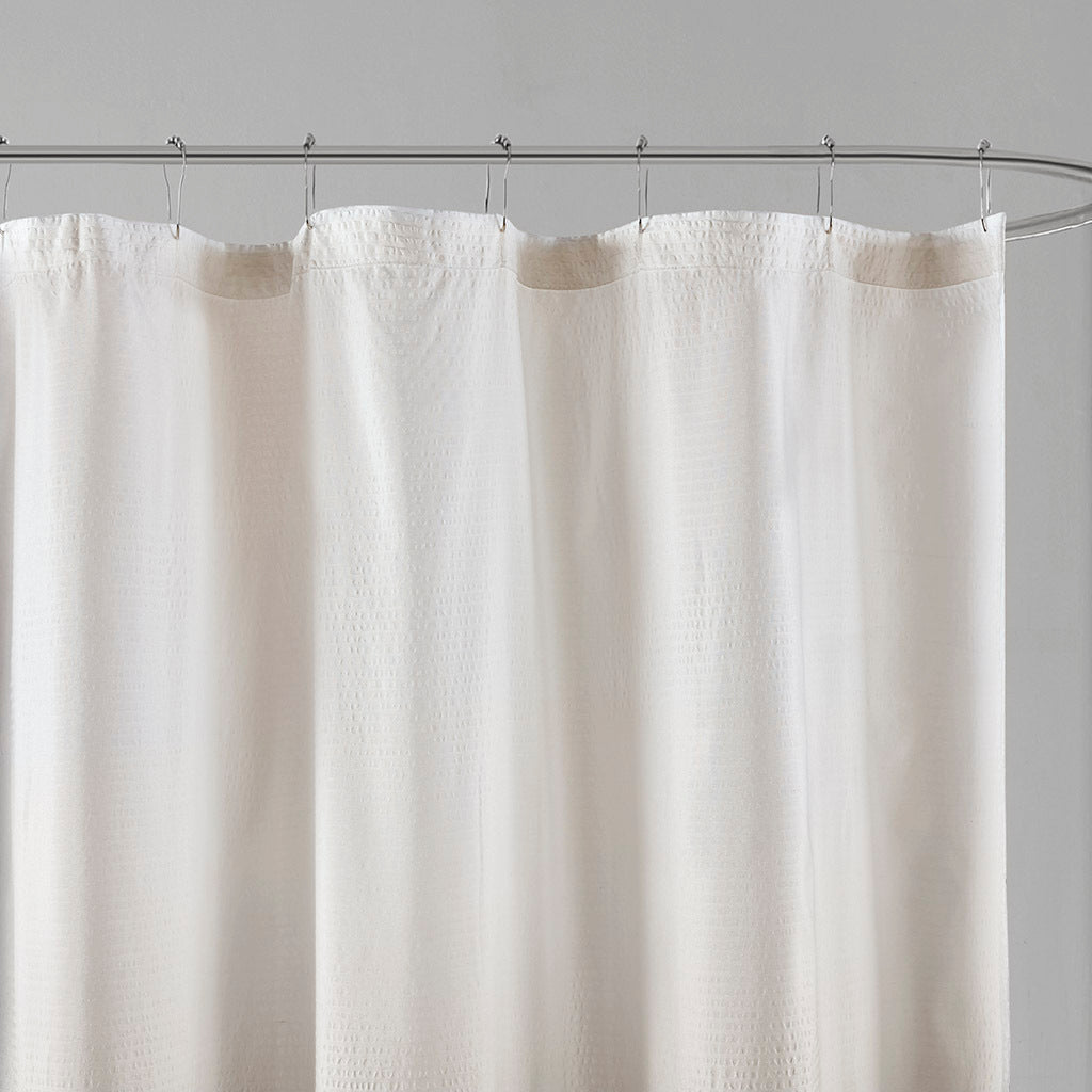 72" x 72" ombre printed seersucker shower curtain - Tuesday Morning - Shower Curtains