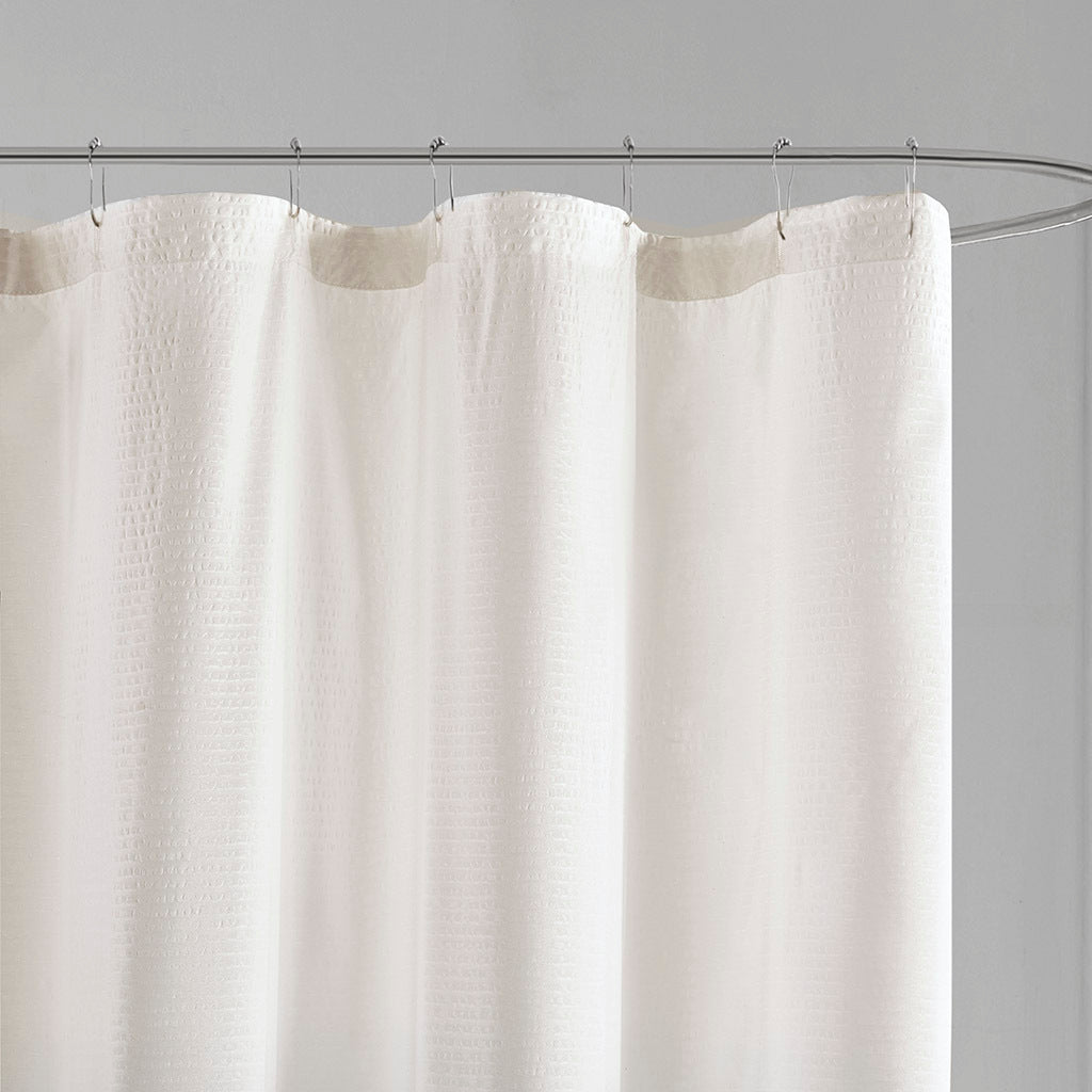 72" x 72" ombre printed seersucker shower curtain - Tuesday Morning - Shower Curtains