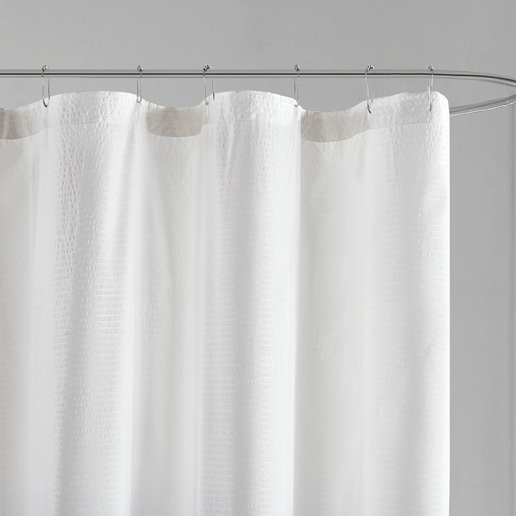 72" x 72" ombre printed seersucker shower curtain - Tuesday Morning - Shower Curtains