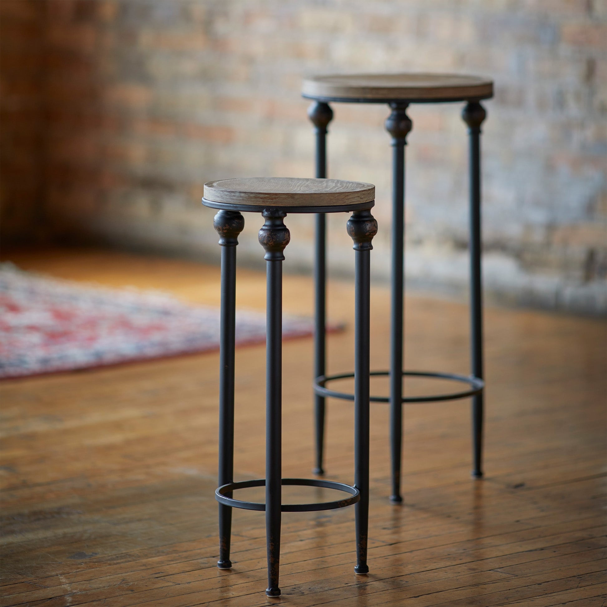 Round-Wood-and-Metal-Plant-Stand-Table-(Set-of-3)-Table-&-Bar-Stools