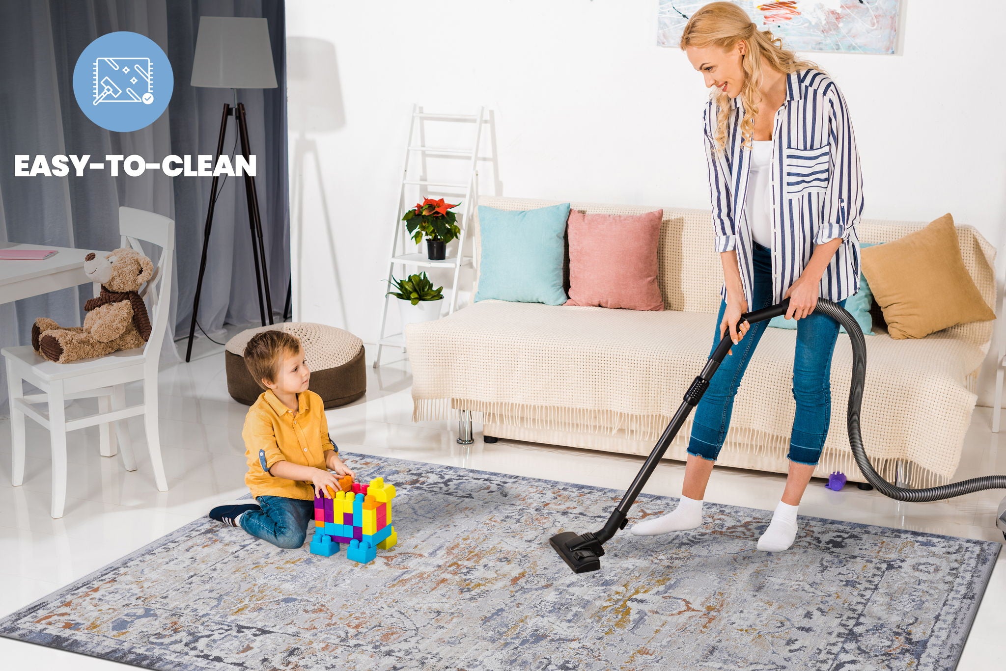 Payas - 6' X 9' Traditional Area Rug - Ivory / Gray