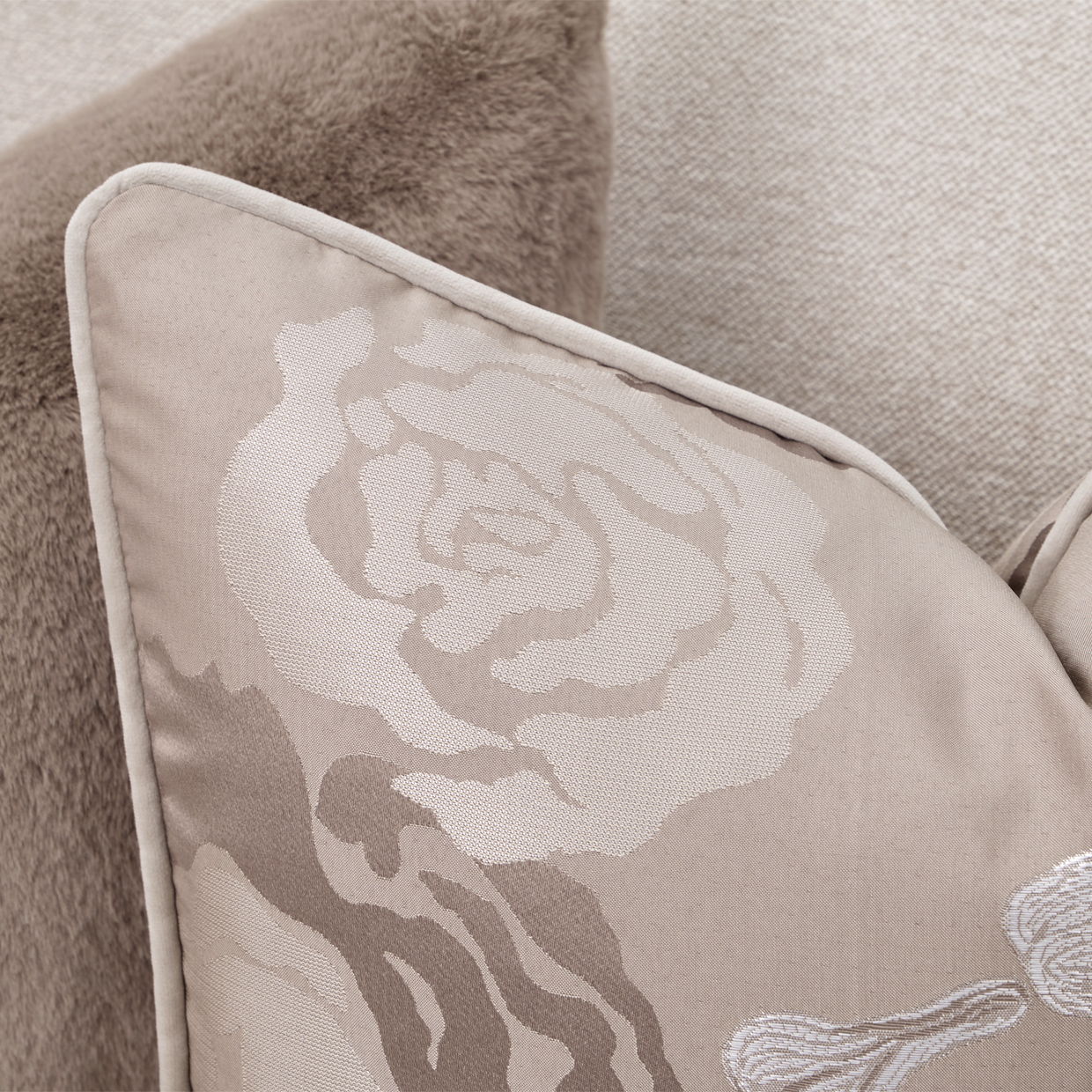 Camellia Field - 3-Piece Chenille Sofa - Linen / Warm Pecan