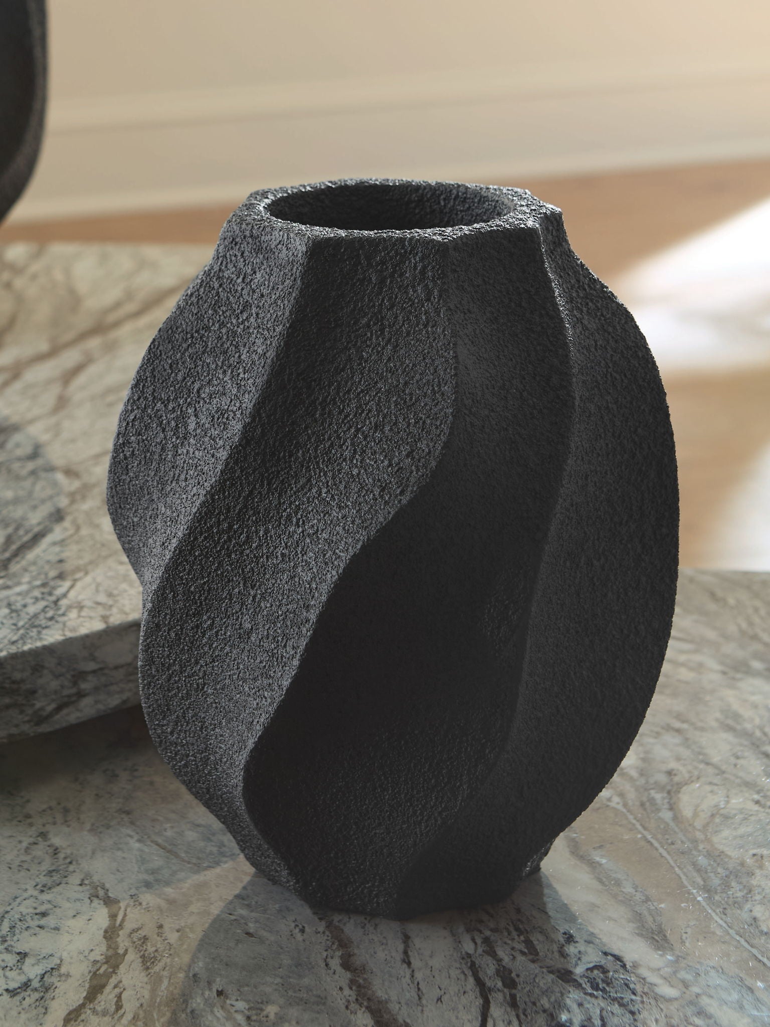 Judworth - Vase - Best Buy Furniture