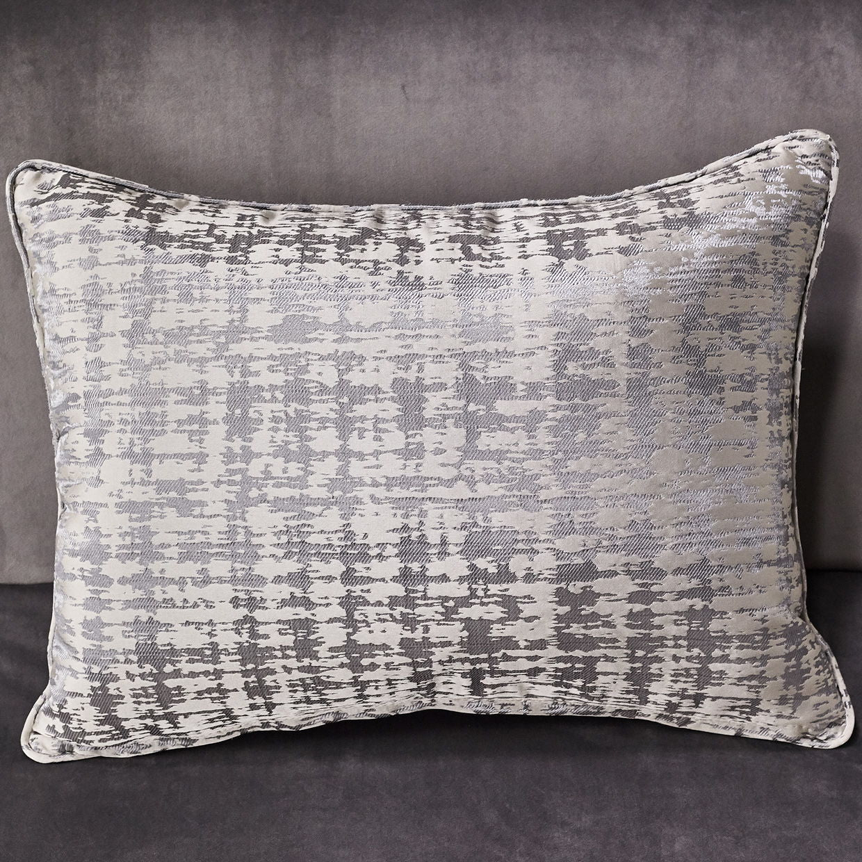 Roxbury Park - Velvet Chaise - Gray Pearl / Stainless Steel