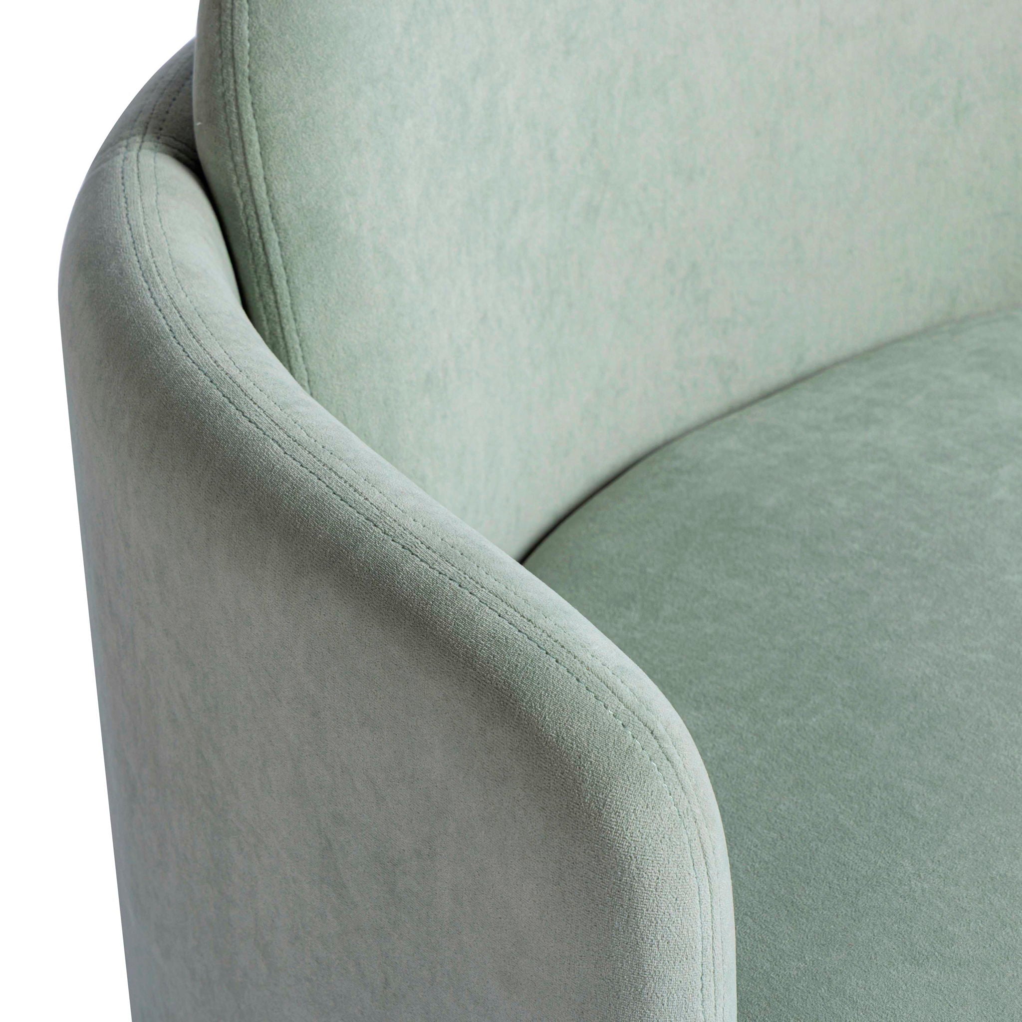 Wolfie - Velvet Swivel Chair