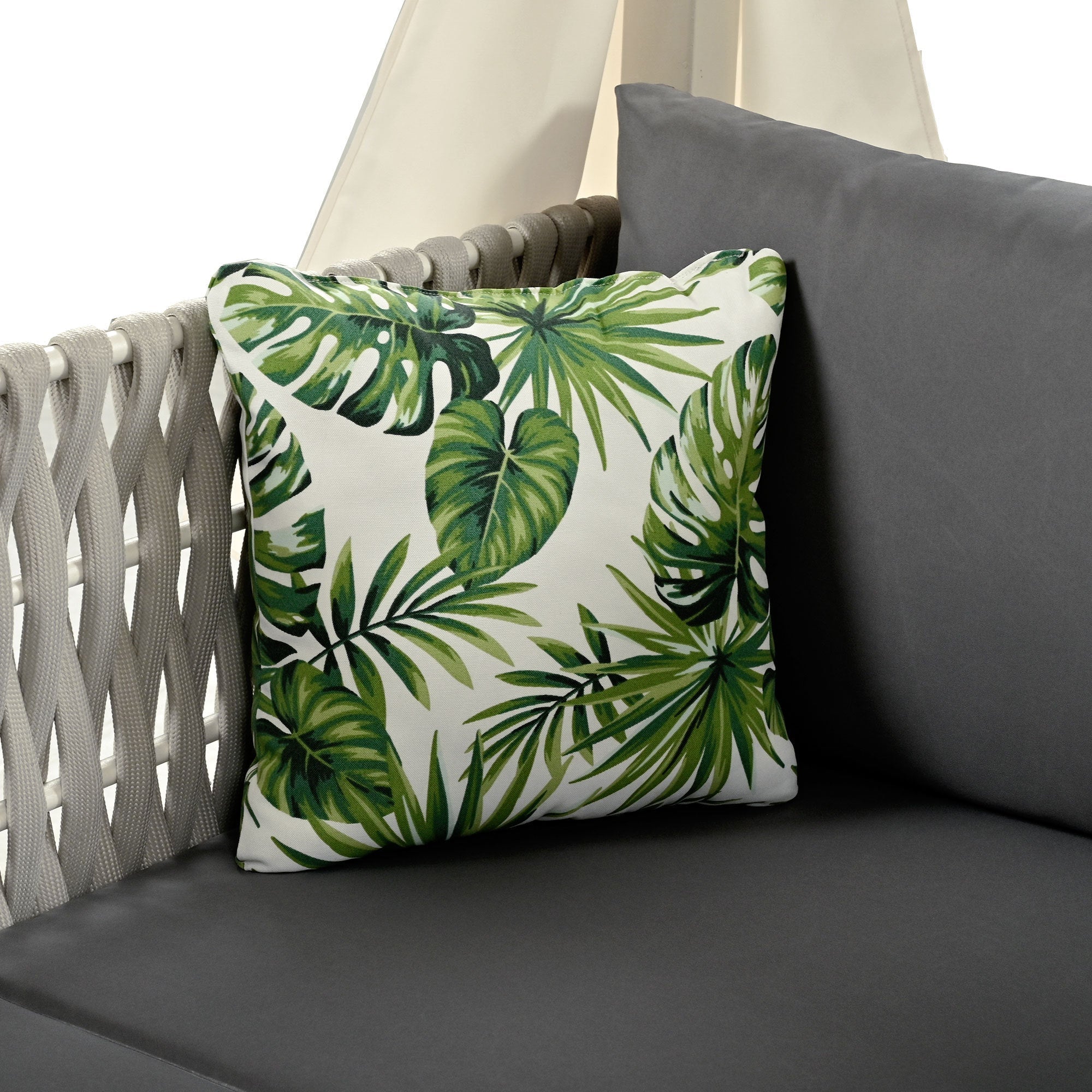 U_Style Outdoor Patio Sunbed with Curtains