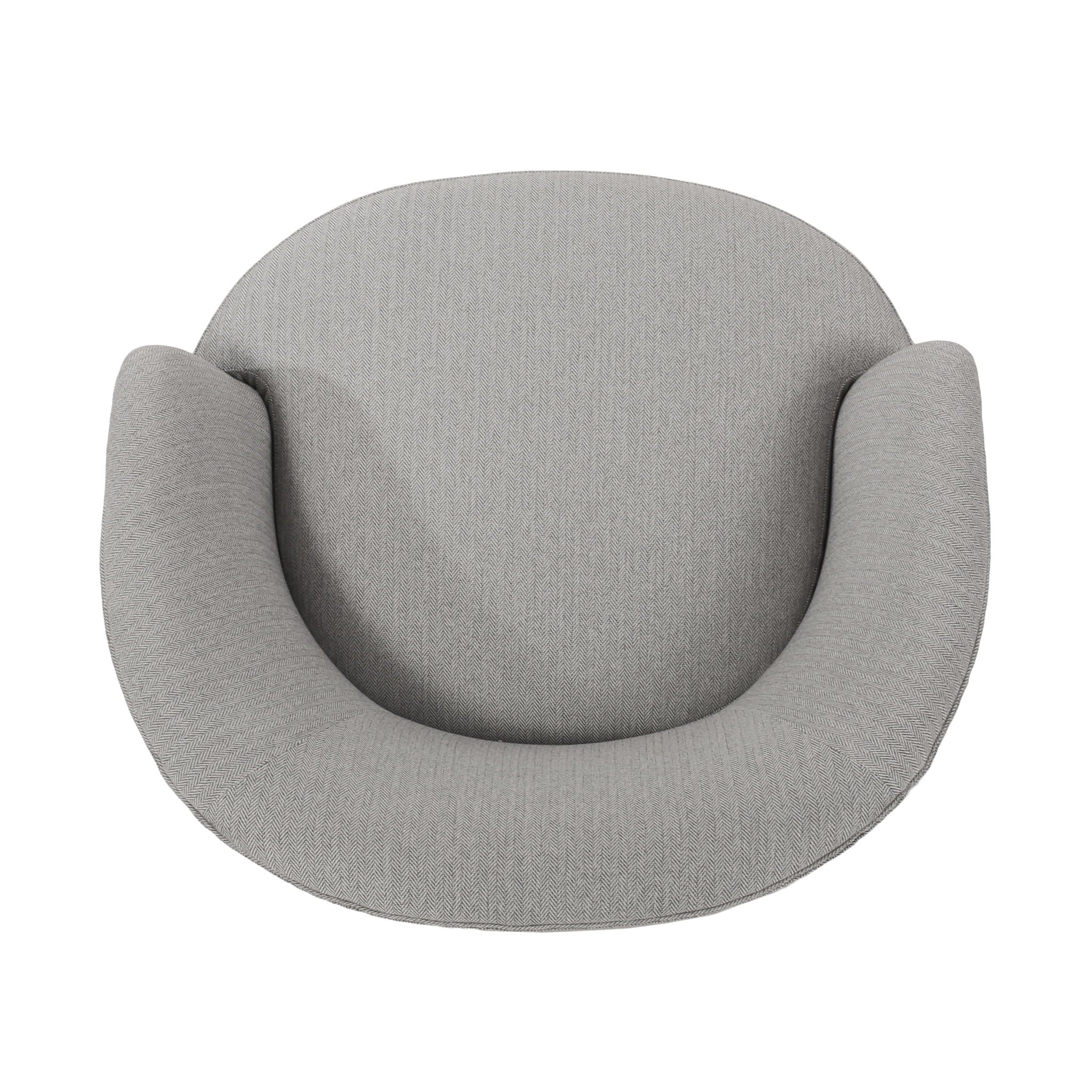 Elegant Barrel Style Club Chair