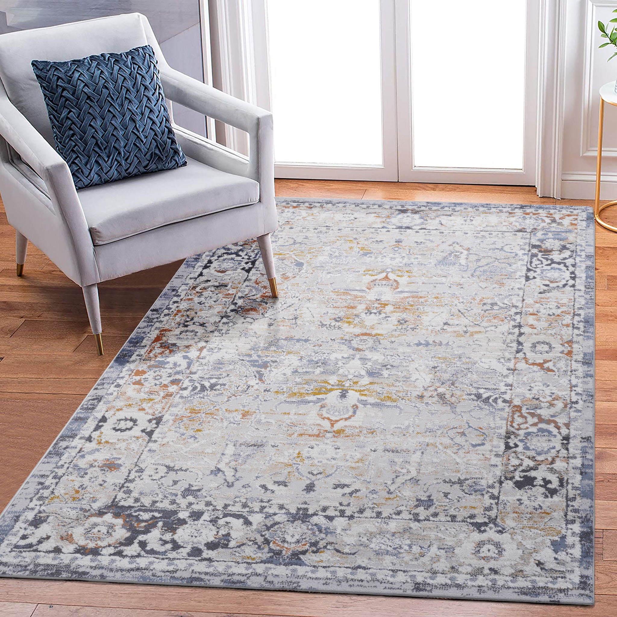 Payas - Trendy Traditional Area Rug
