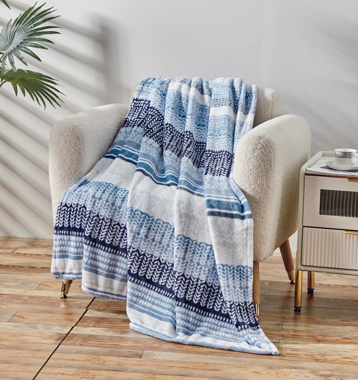 Faith, Hope, Love Home Decor Amor Eterno Be Mine Love Collection Valentine'S Day Heart Ultra Plush Throw Blanket - Best Buy Furniture