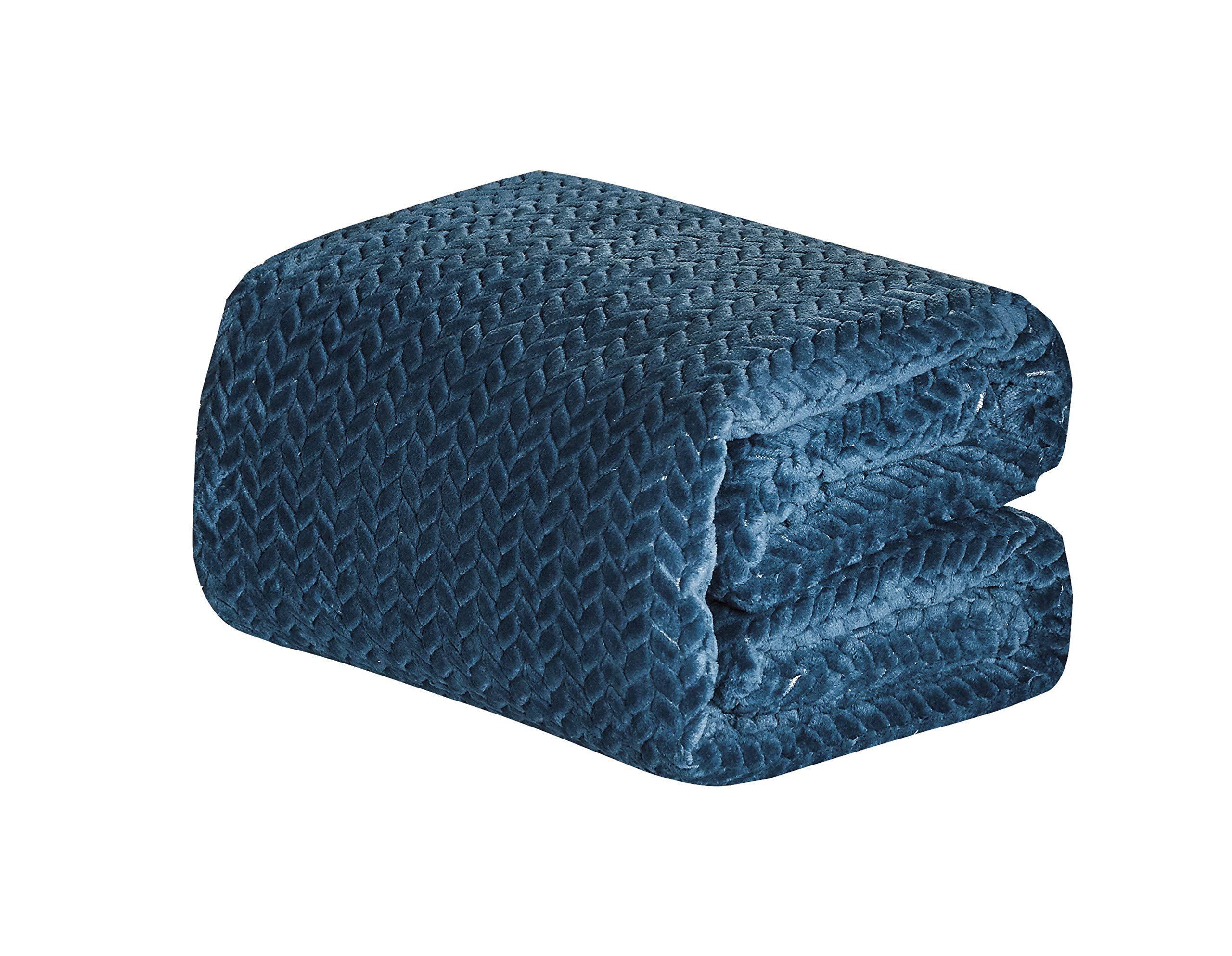 Decor&More HomeEssentials Extra Heavy and Plush Chevron Braided Microplush Jacquard Blanket - Best Buy Furniture