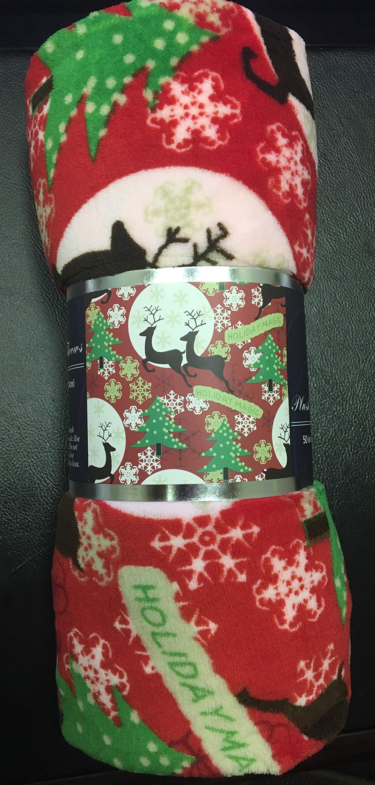 Decor&More Festive Holiday Microplush Throw Blanket (50" x 60") - Forest Friends - Best Buy Furniture