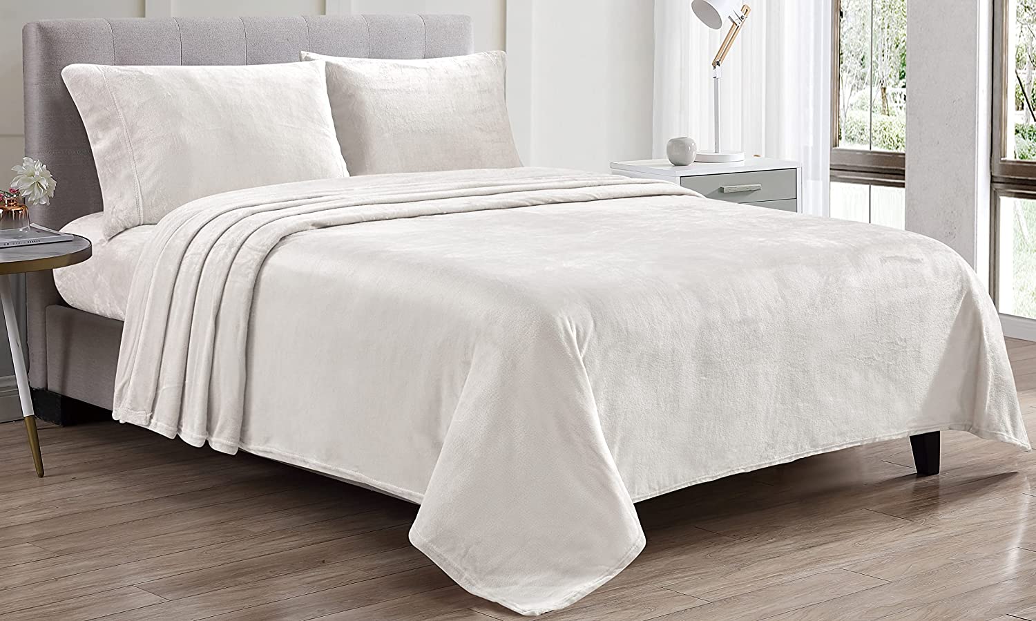 Decor&More Luxury Elegance Extra Soft Velvet Touch Microplush Sheet Set - Best Buy Furniture