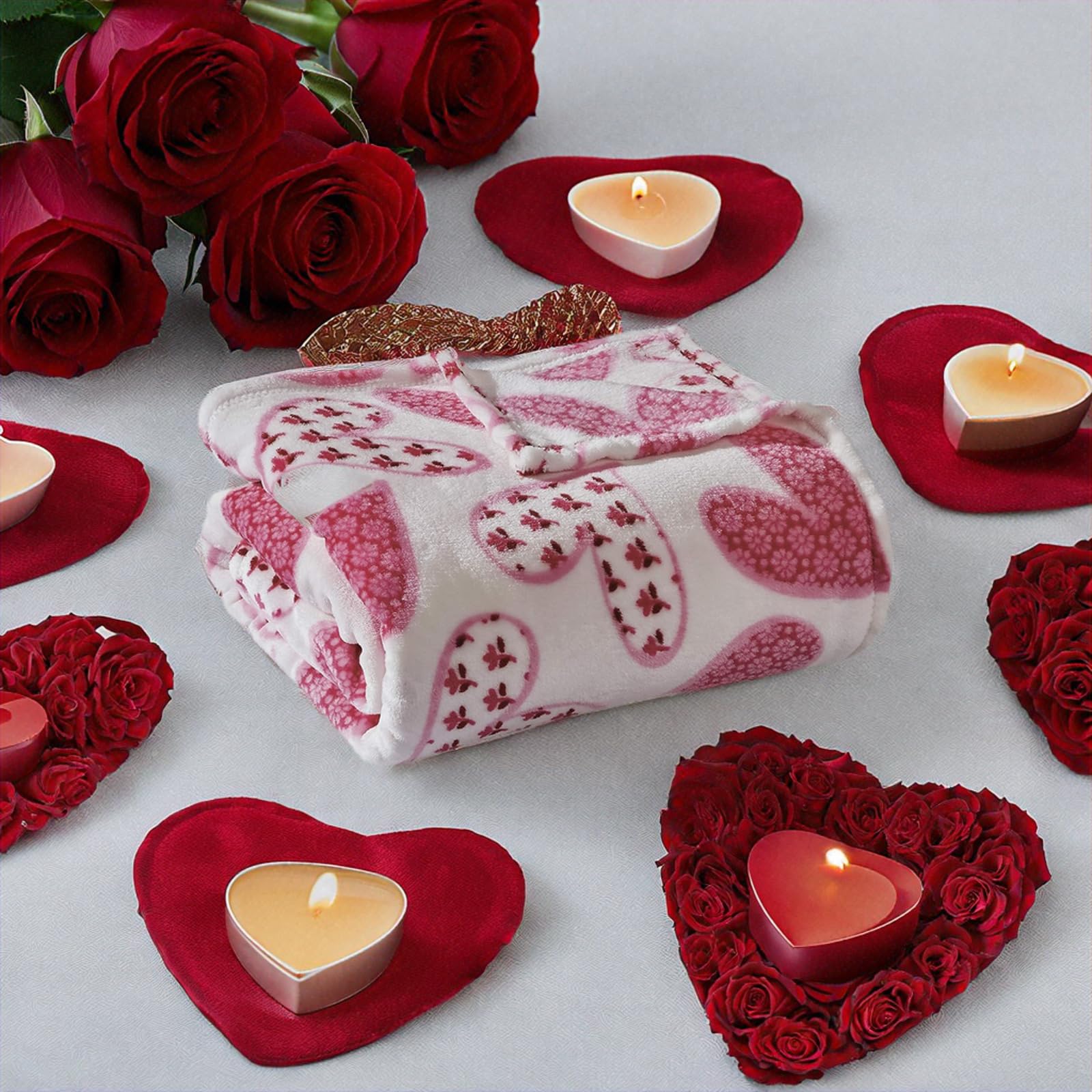 Decor&More Amor Eterno Be Mine Love Collection Valentine's Day Heart Ultra Plush Throw Blanket (50" x 60") - - Best Buy Furniture