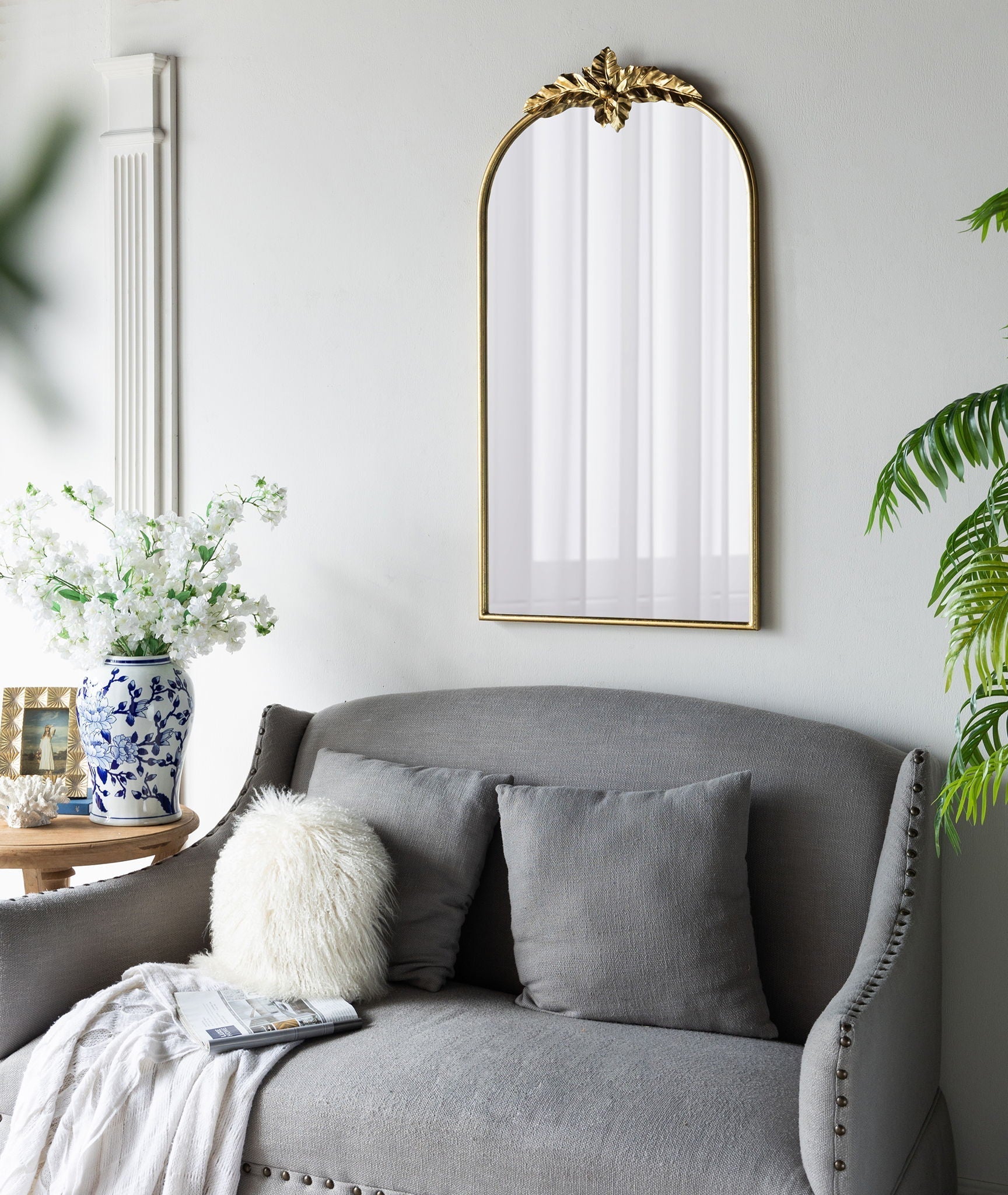 Arched Wall Mirror with Metal Frame