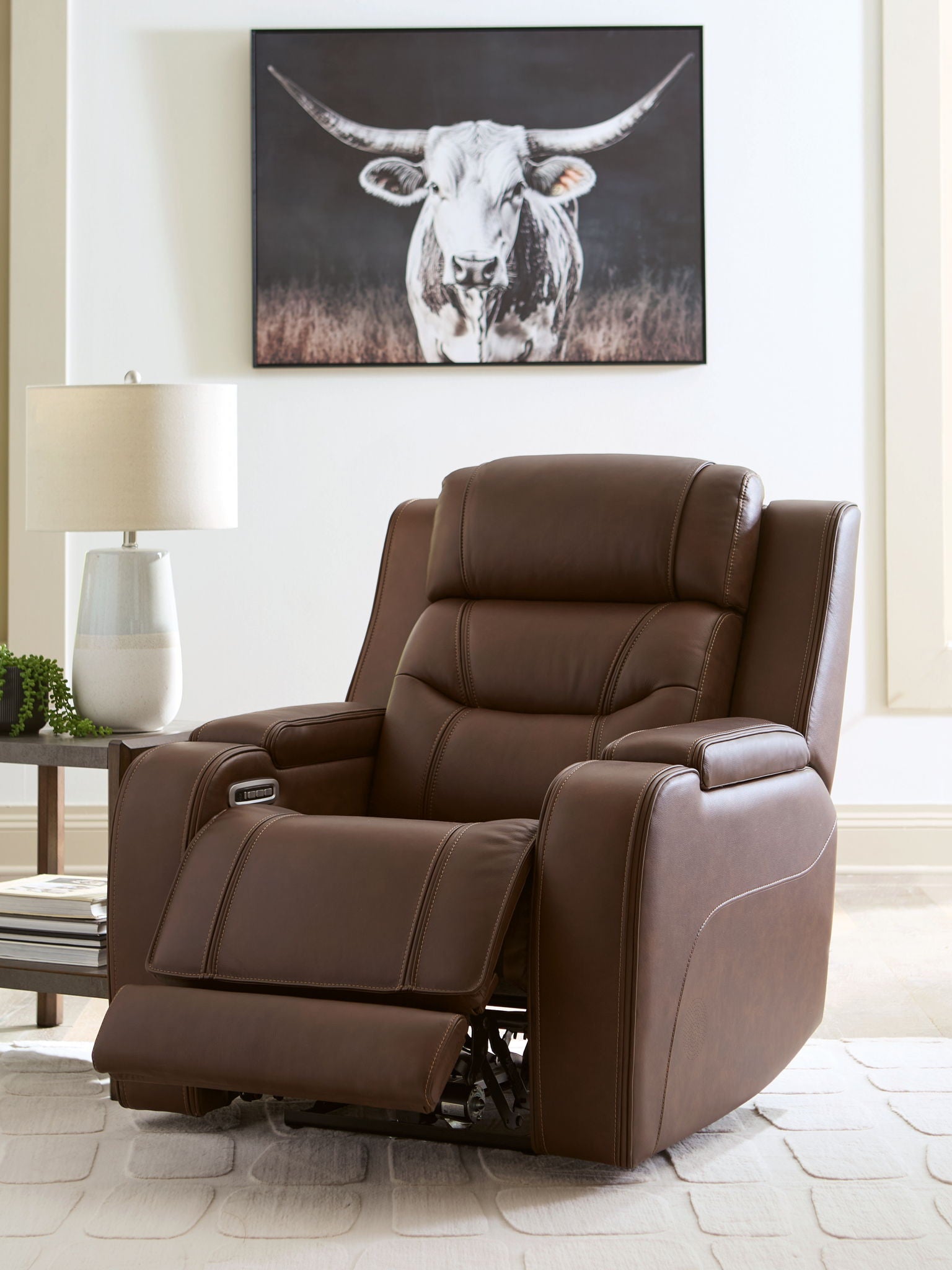 Knightington - Power Recliner With Audio Seating - Best Buy Furniture