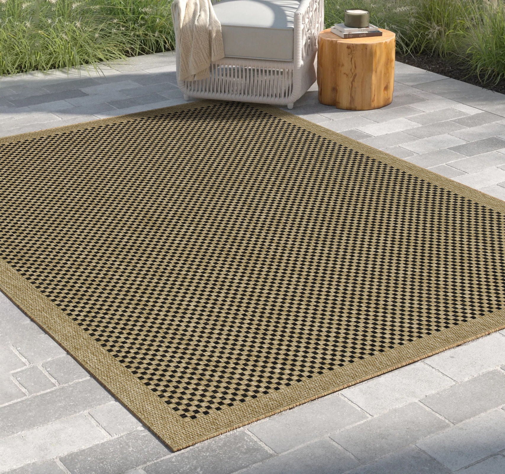 Earth - Indoor / Outdoor Area Rug Polypropylene - Jute /