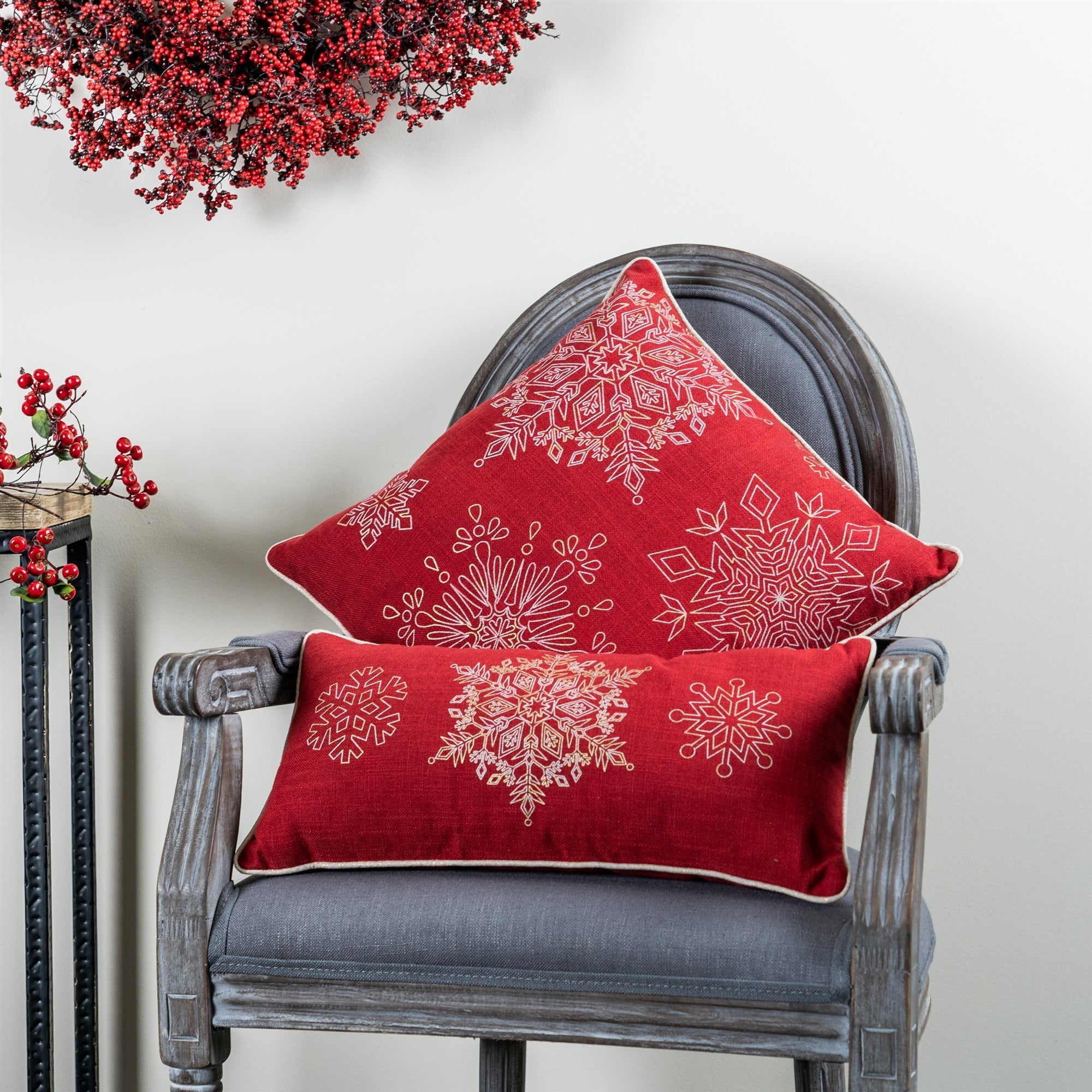 Red-Embroidered-Snowflake-Pillow-(Set-of-2)-Christmas-Decor