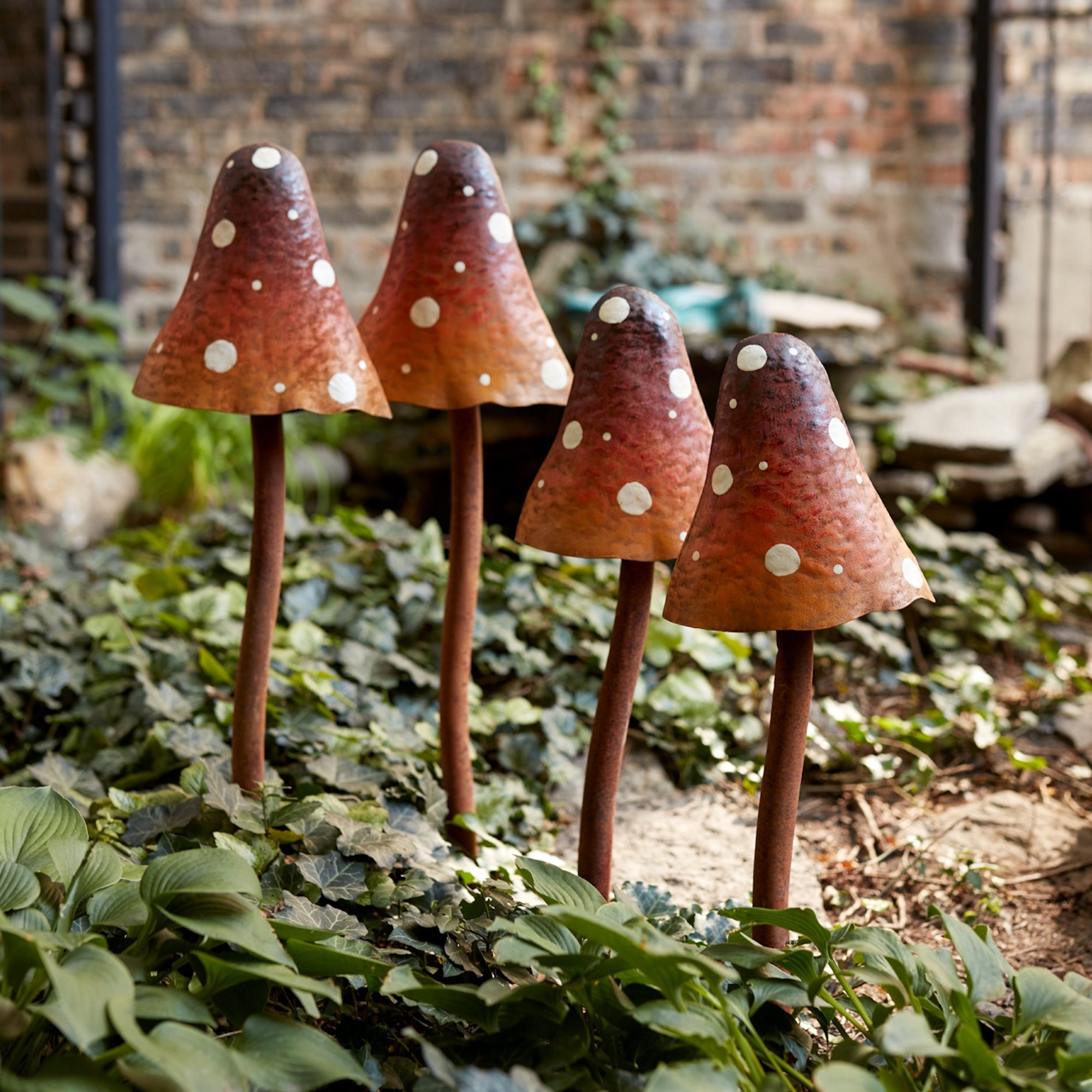 Iron metal mushroom garden stake (set of 2)