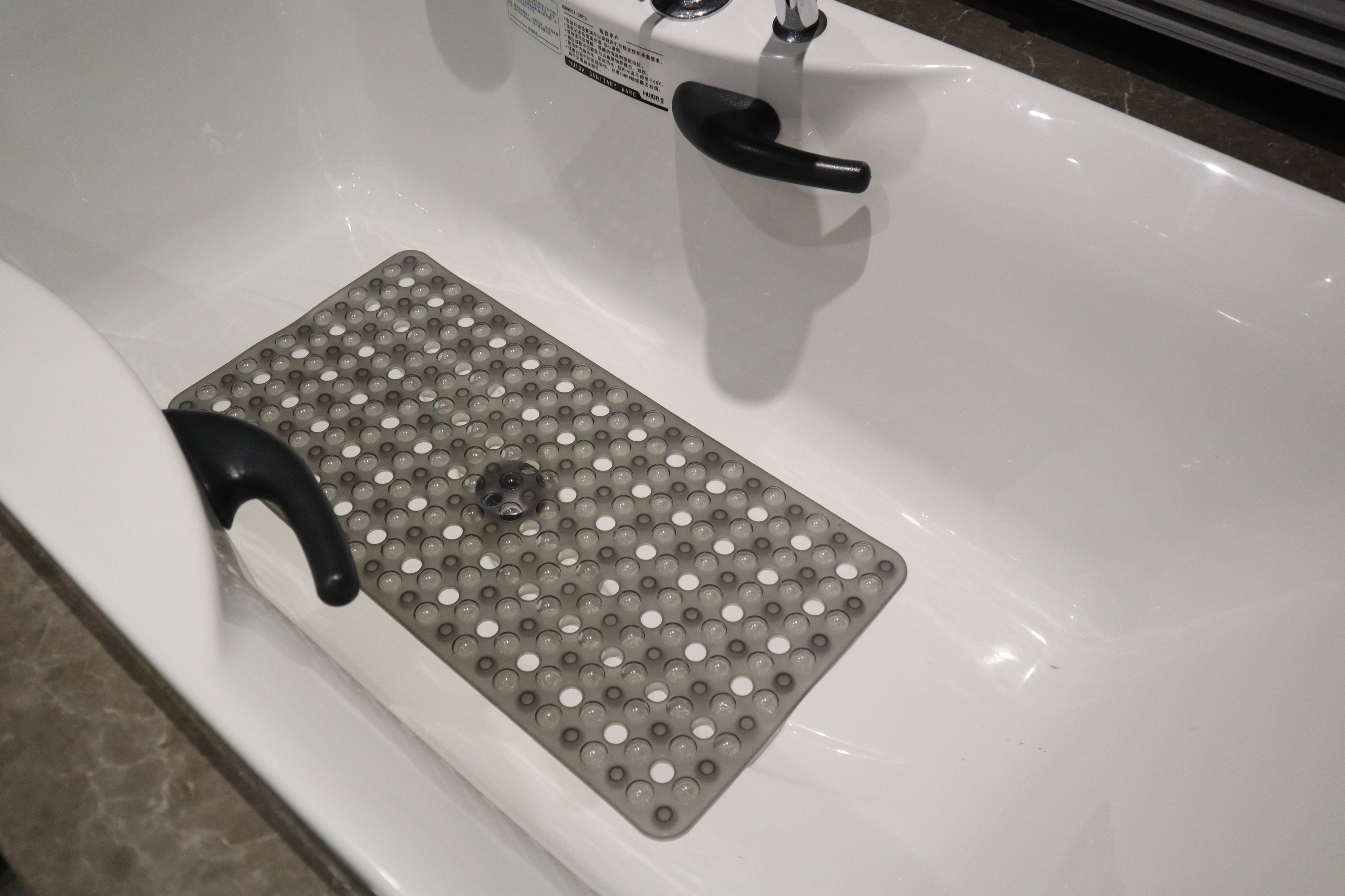 Non Skid Bubble Bath Mat - 4 Colors!