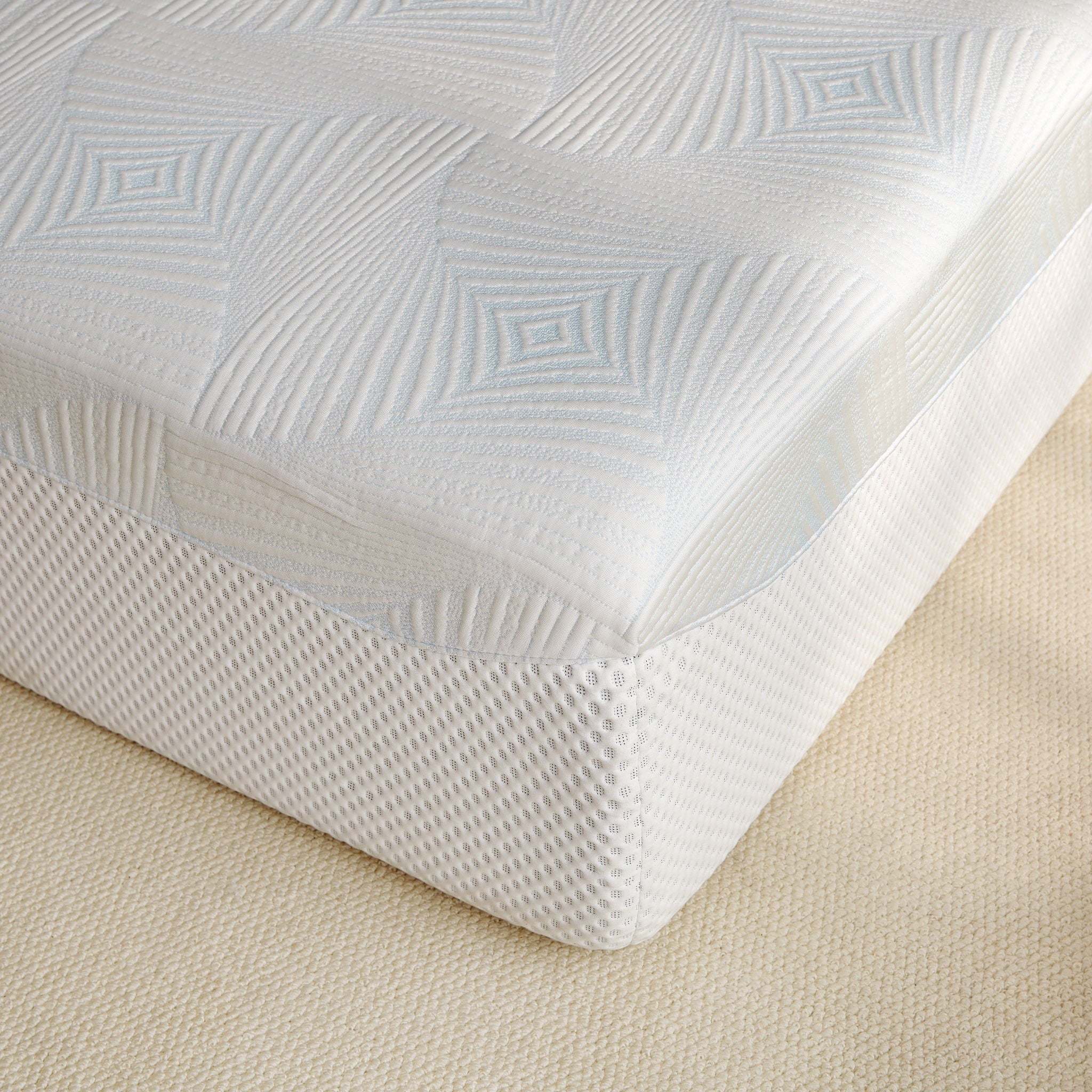 Full Mattress & Bed Frame With Cool , Innovative All In One, Pressure Relief, Motion Isolation - White