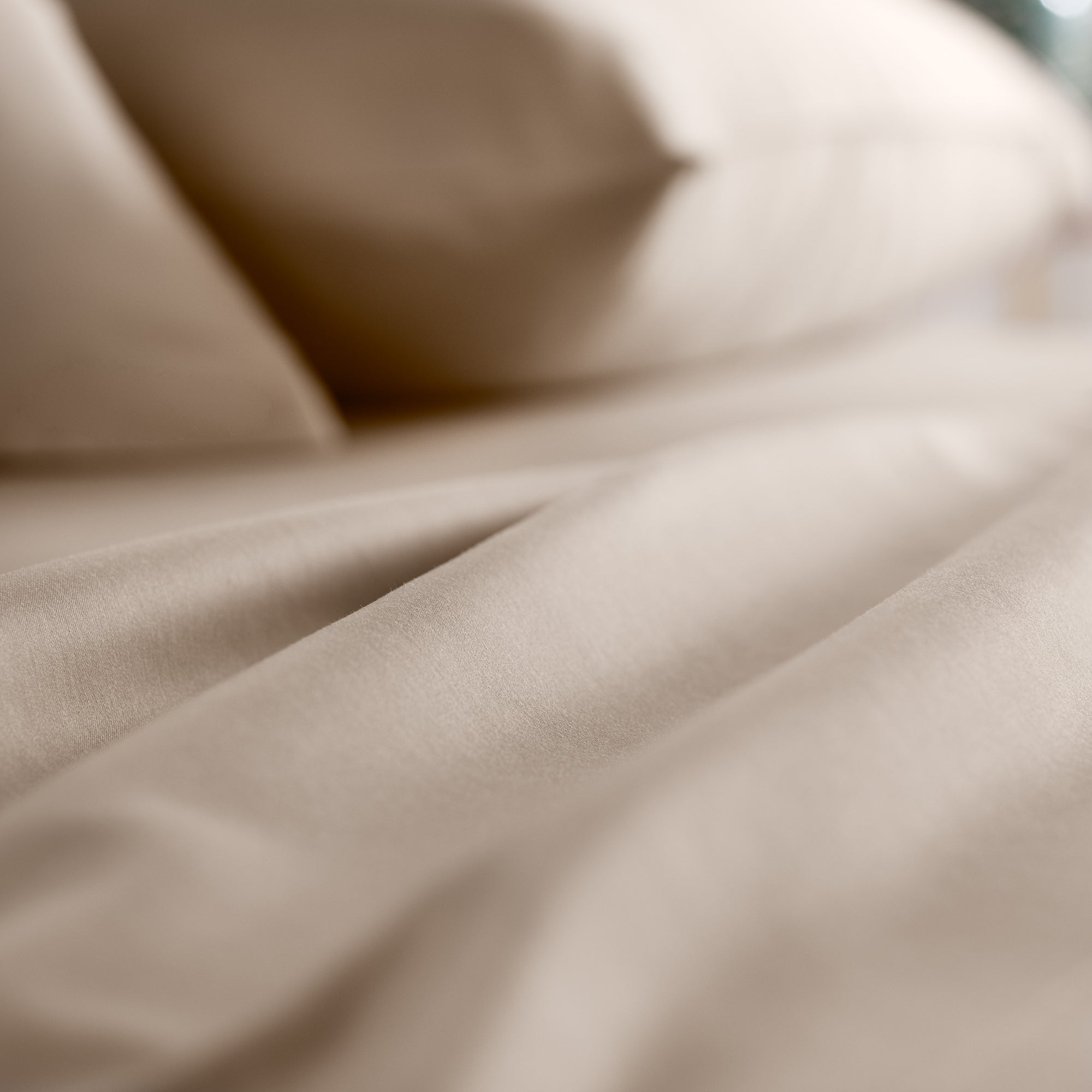 Linenspa 600TC Cotton Blend King Pillowcase Set in Sand