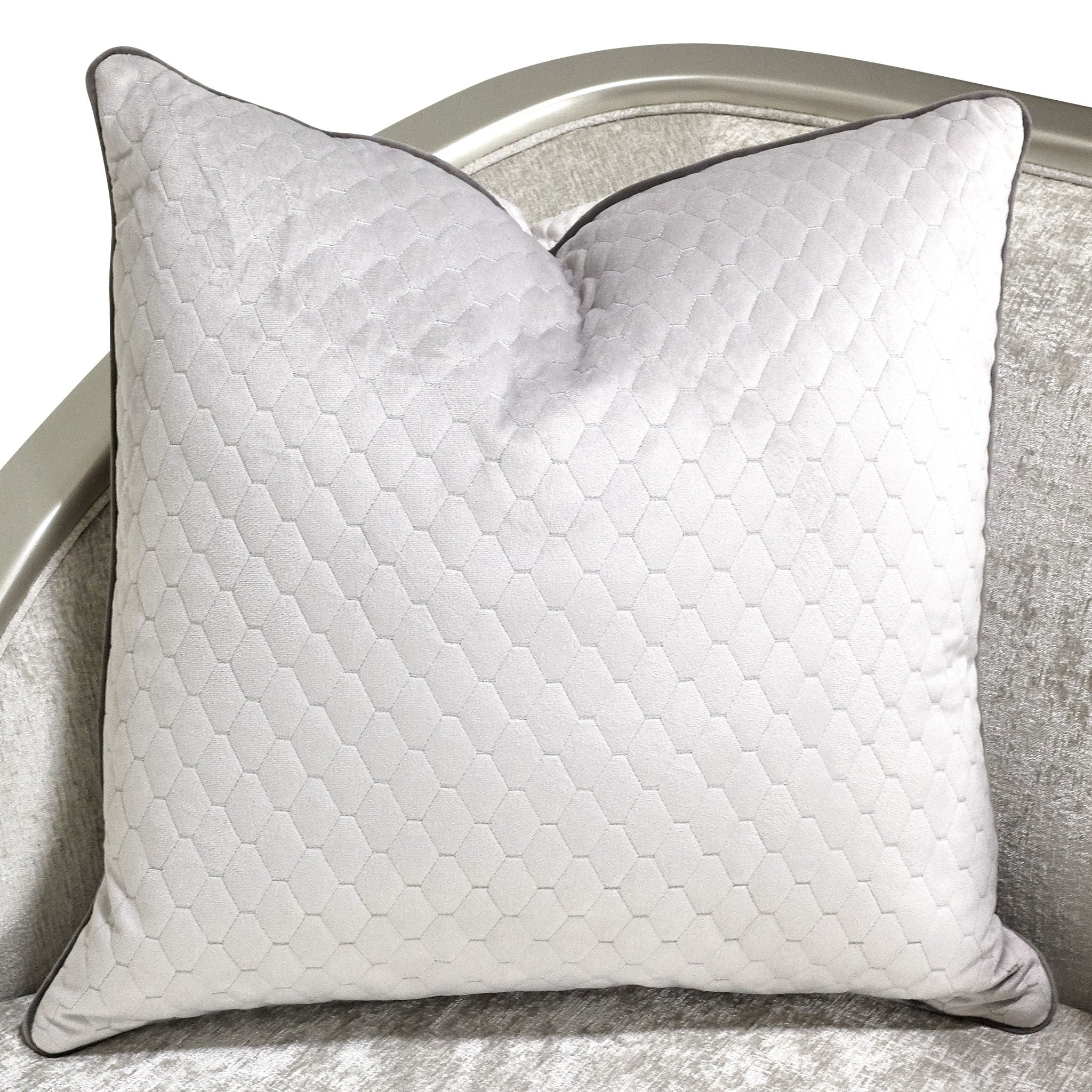 Lanna - Mansion Sofa - Storm/Silver Mist