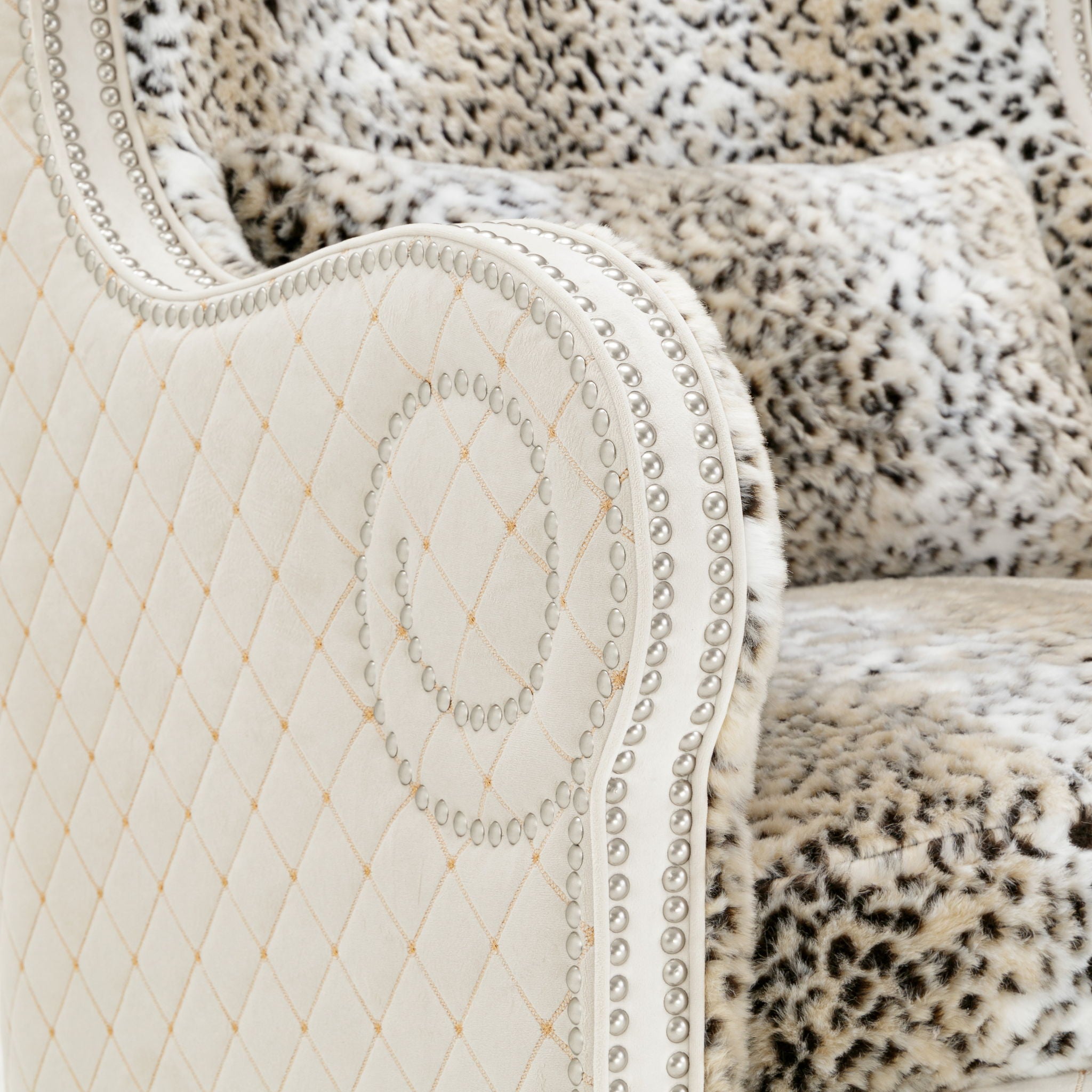 Chamberi - Wing Chair