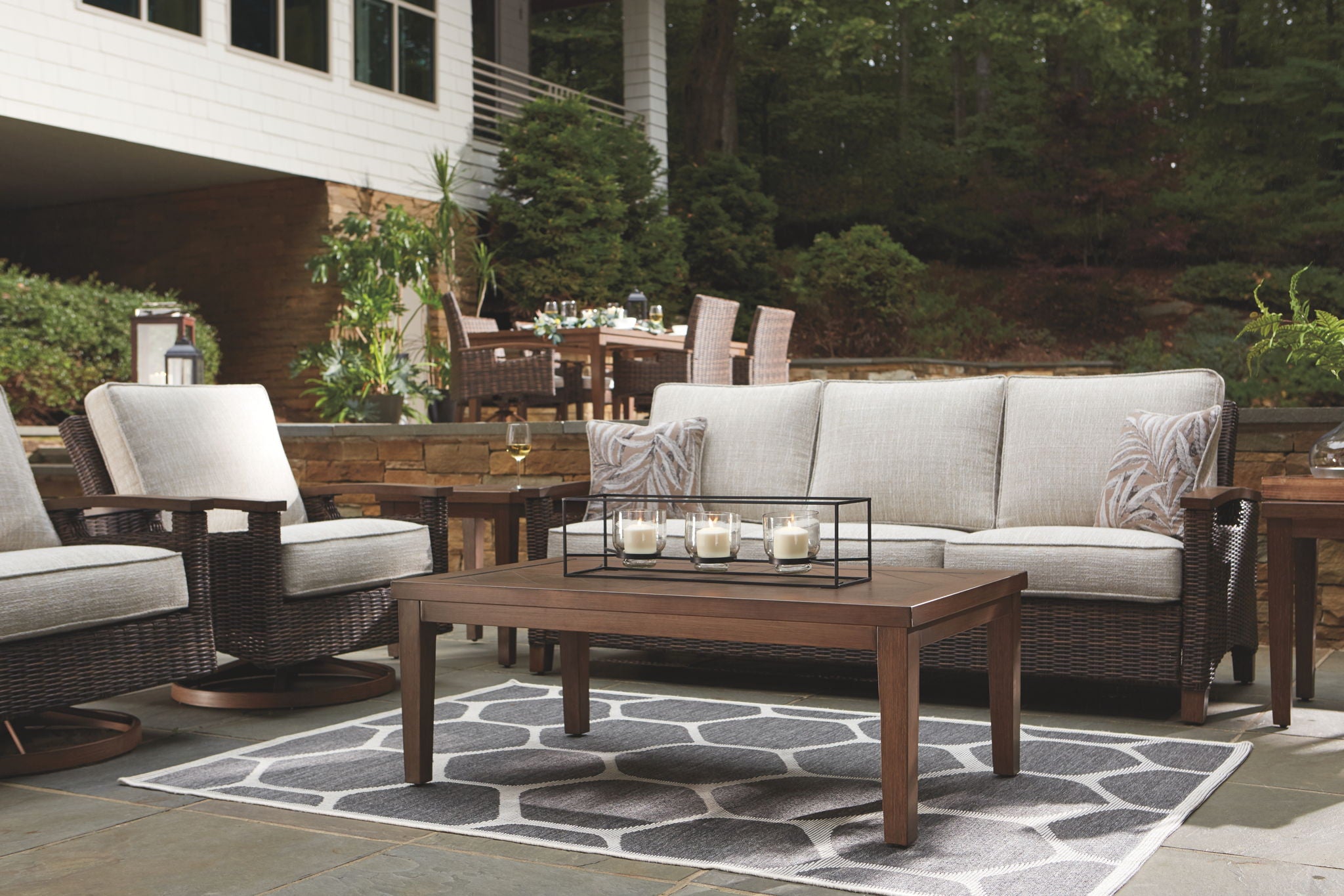 Paradise Trail - Medium Brown - Sofa with Cushion