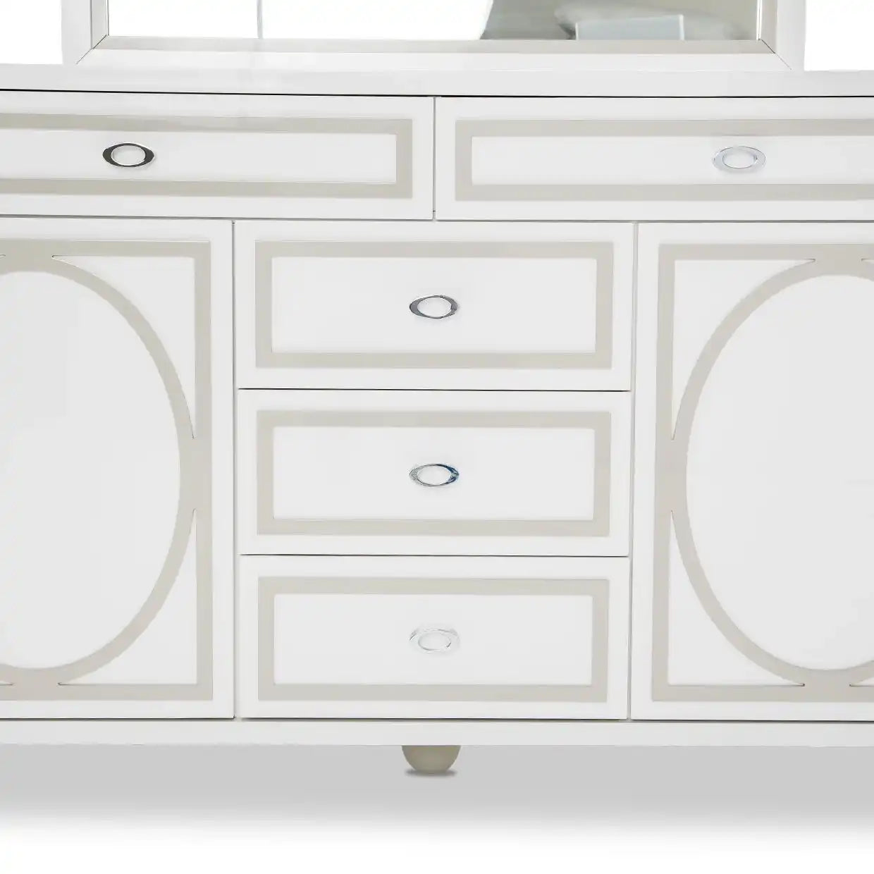 Sky Tower - Dresser