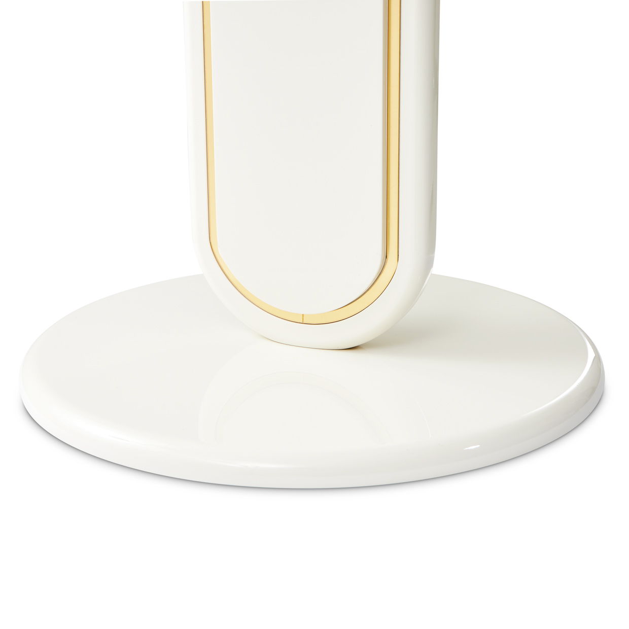 Sassani - Table