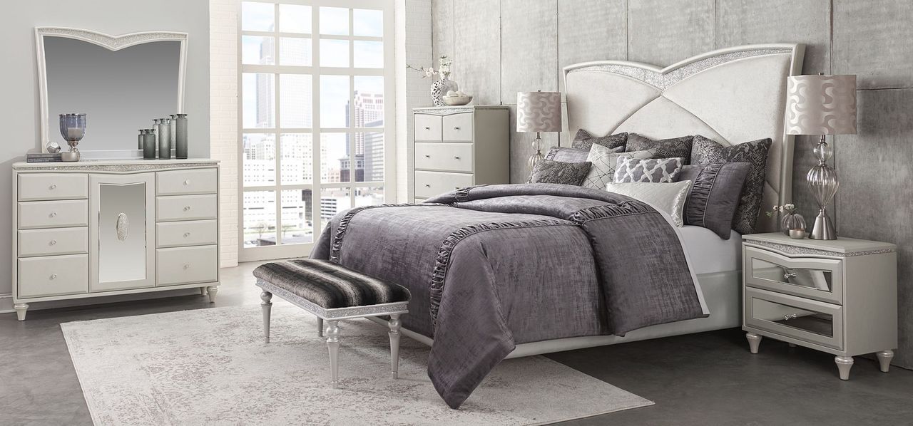 Melrose Plaza - Upholstered Bed