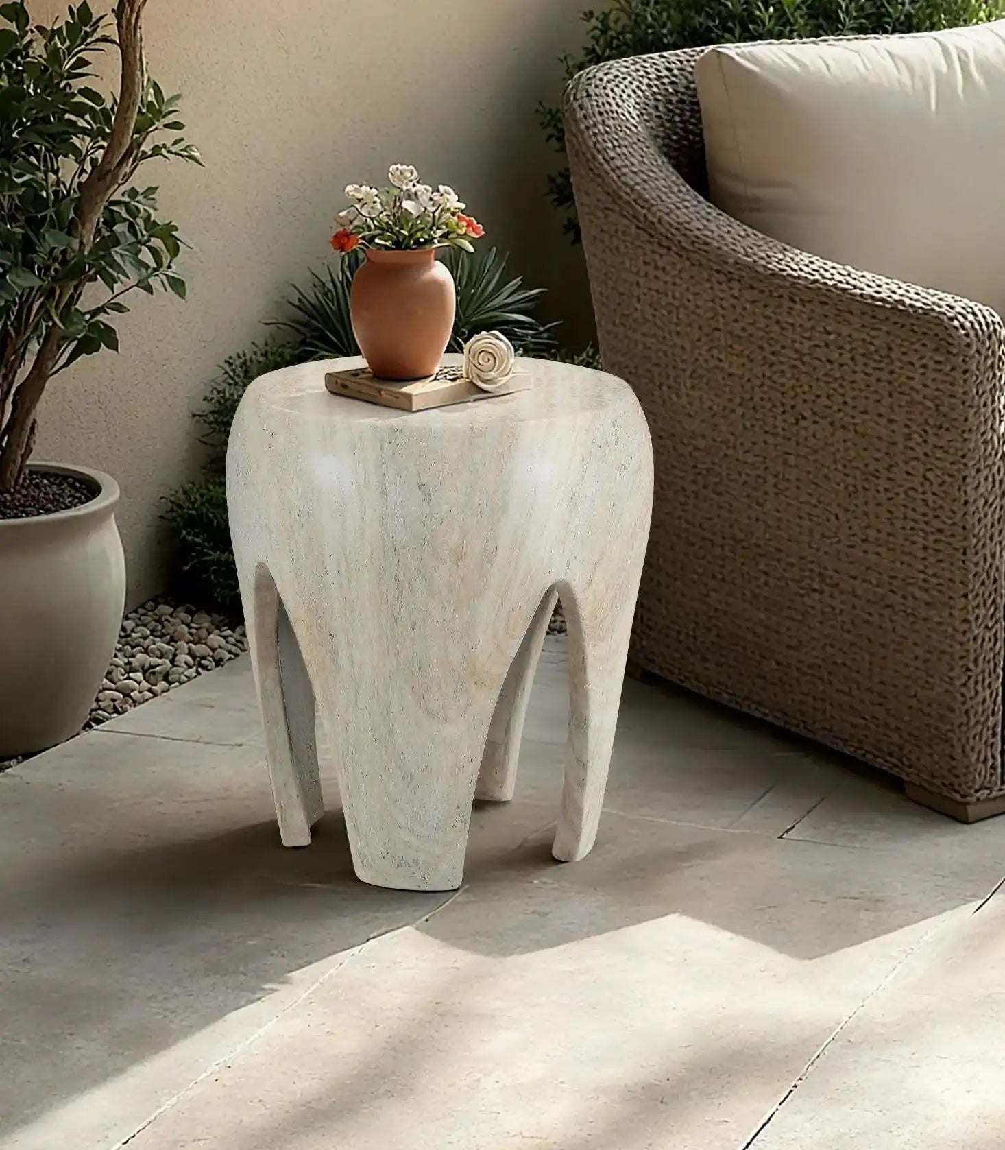 Moxie - Concrete And Fiberglass Indoor / Outdoor End Table
