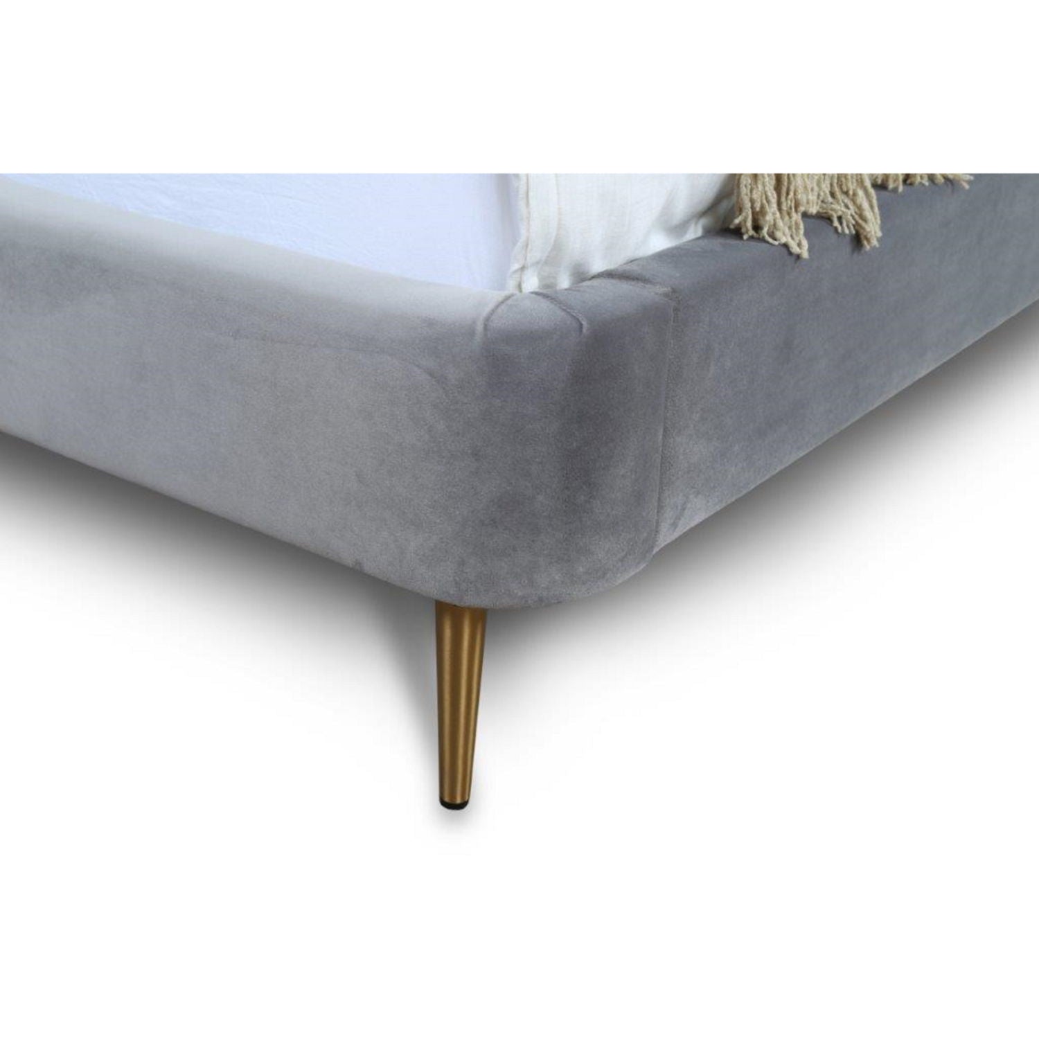 Heather - Upholstered Bed With Curved Headboard