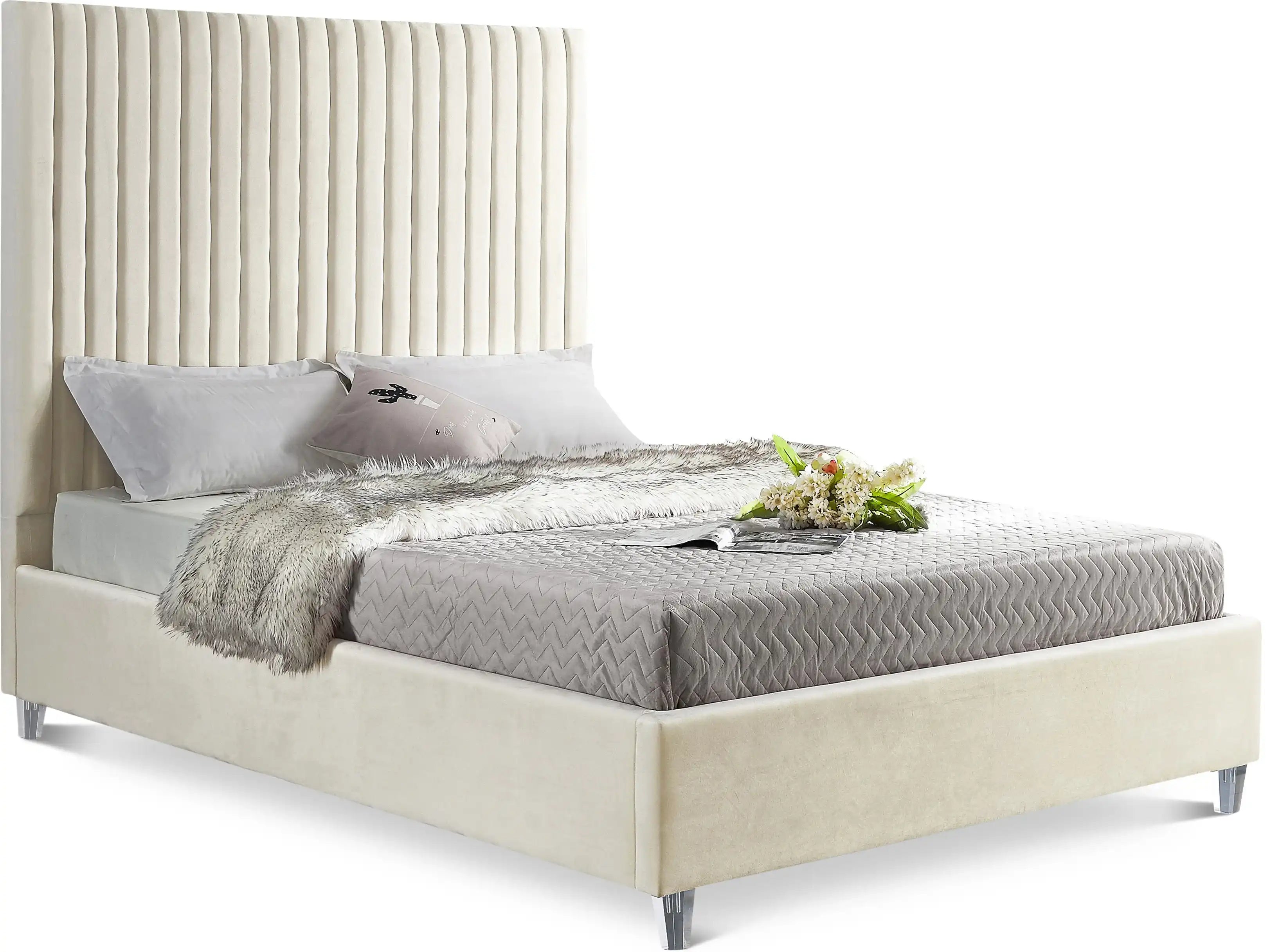 Candace - Bed