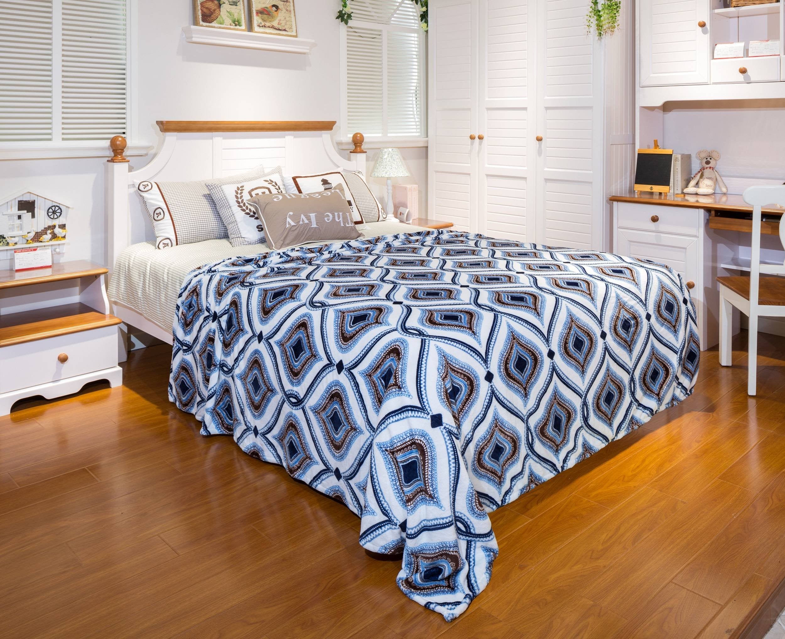 Faith, Hope, Love Home Decor Velvet Touch Full Size Microplush Blanket - Best Buy Furniture