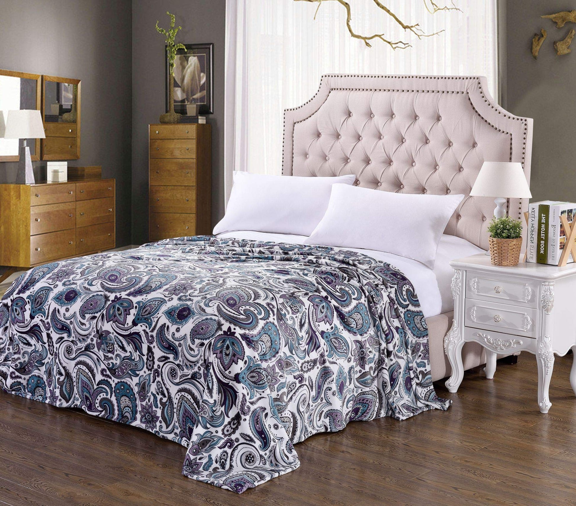 Decor&More Home Essentials Jessica Printed Microplush Blanket - Best Buy Furniture