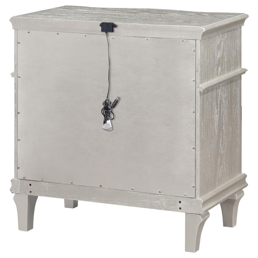 Evangeline - 3-Drawer Nightstand - Silver Oak - Best Buy Furniture
