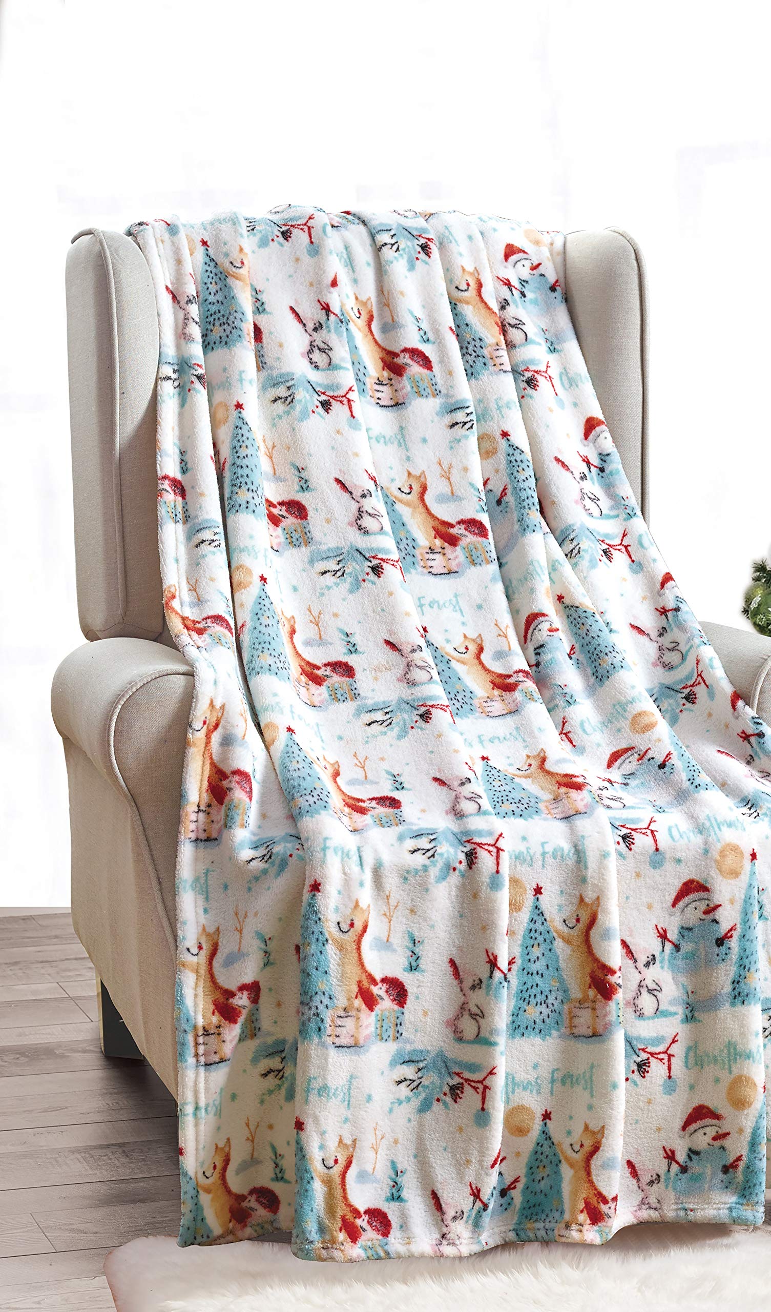 Decor&More Festive Holiday Microplush Throw Blanket (50" x 60") - Forest Friends - Best Buy Furniture