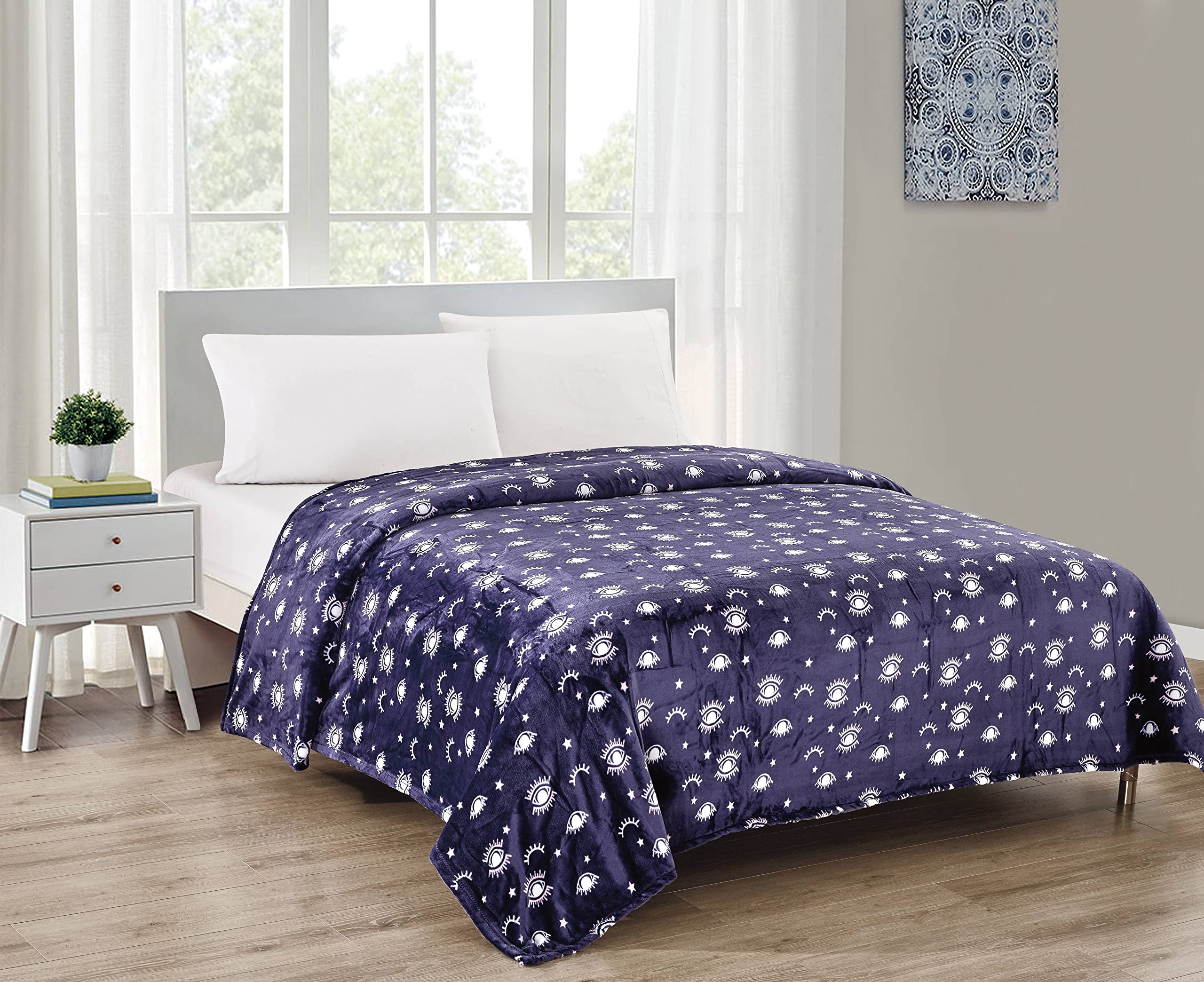 Faith, Hope, Love Home Décor Ultra Plush Queen Size Protective Symbol Microplush Blanket (90" X 90") - Evil Eye - Best Buy Furniture