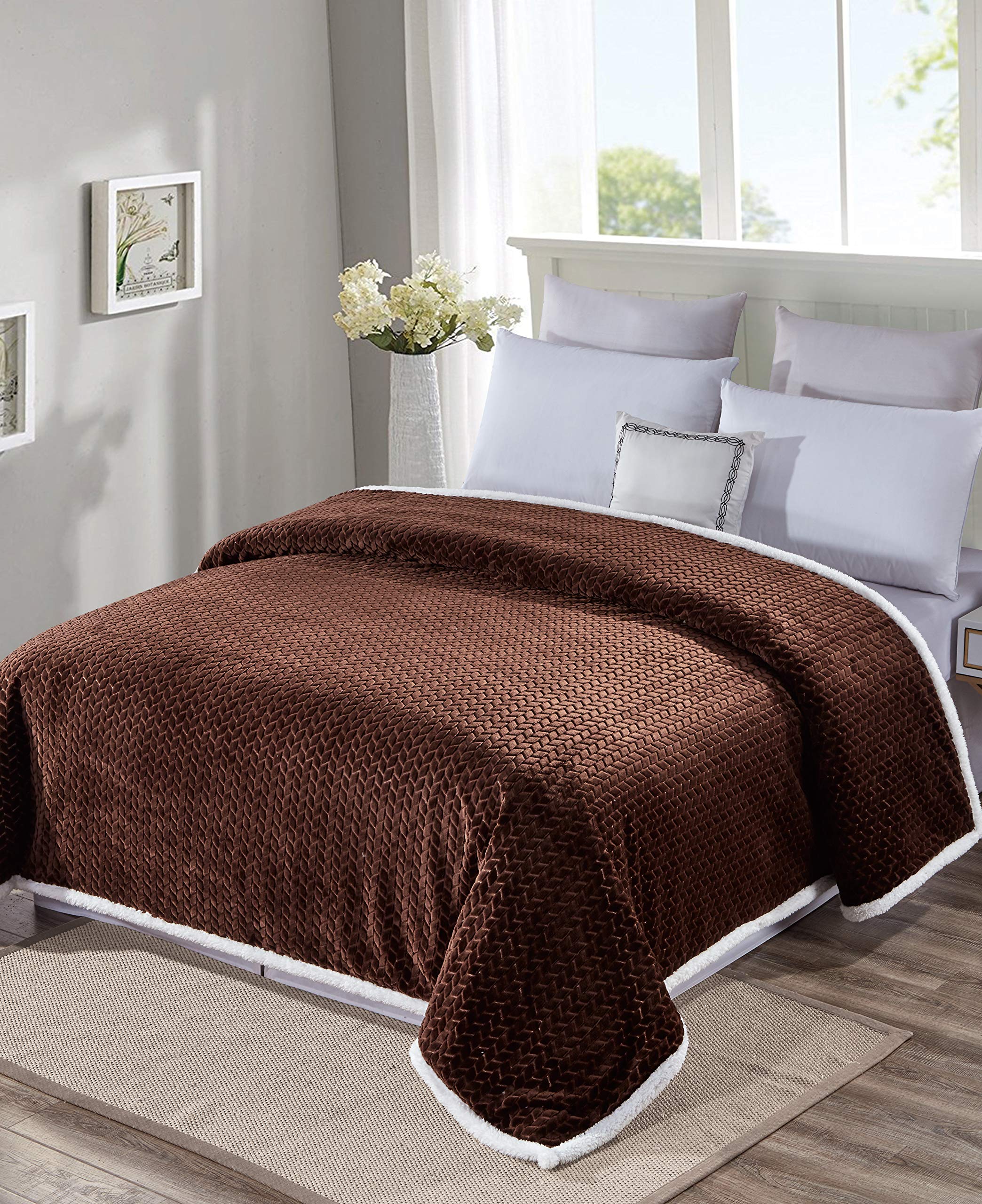 Decor&More Home Essentials Braided Sherpa Blanket - Best Buy Furniture